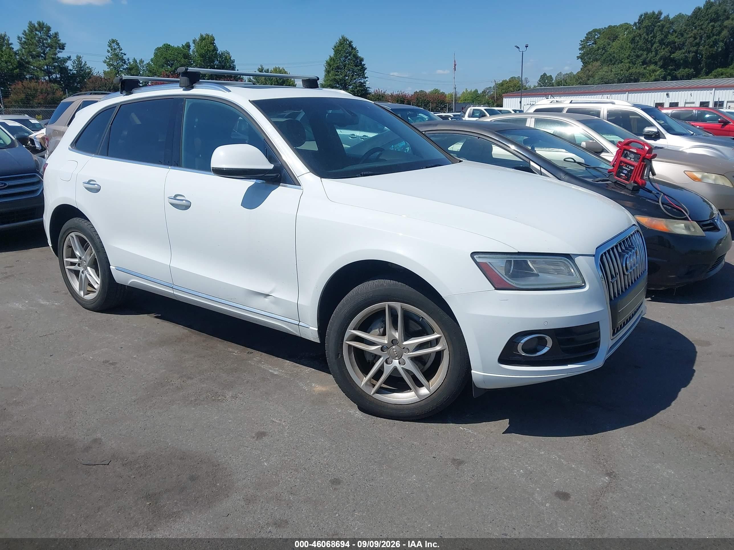 2015 Audi Q5 2.0t Premium White vin: WA1LFAFP2FA104430