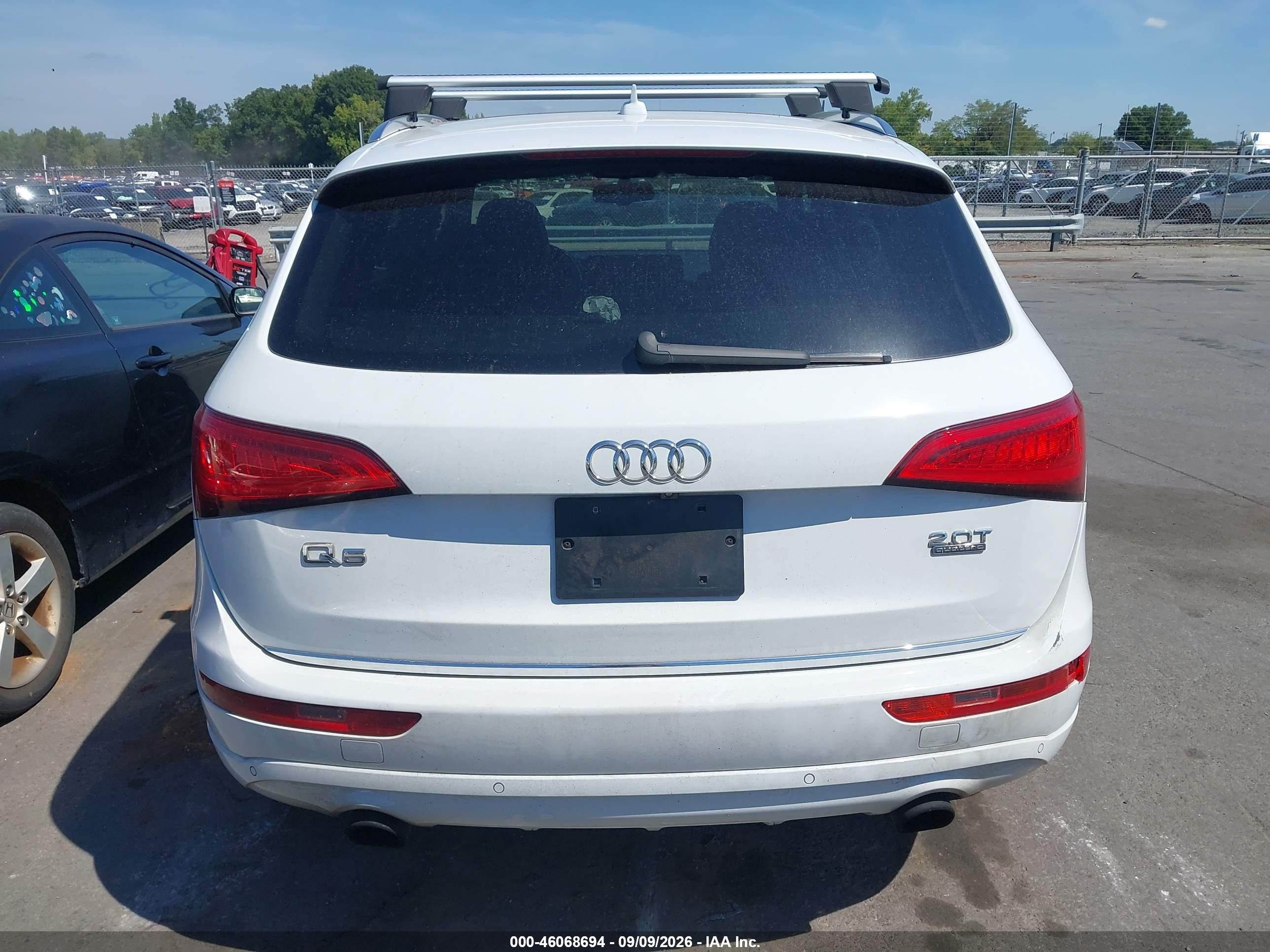 2015 Audi Q5 2.0t Premium White vin: WA1LFAFP2FA104430