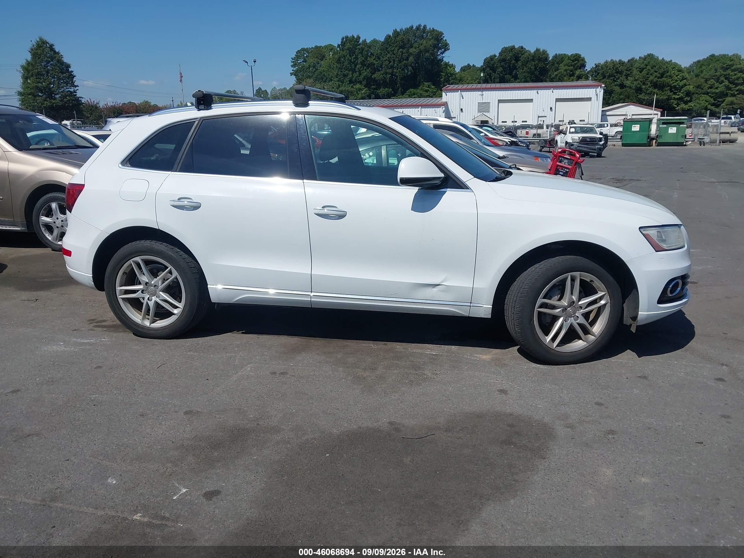 2015 Audi Q5 2.0t Premium White vin: WA1LFAFP2FA104430