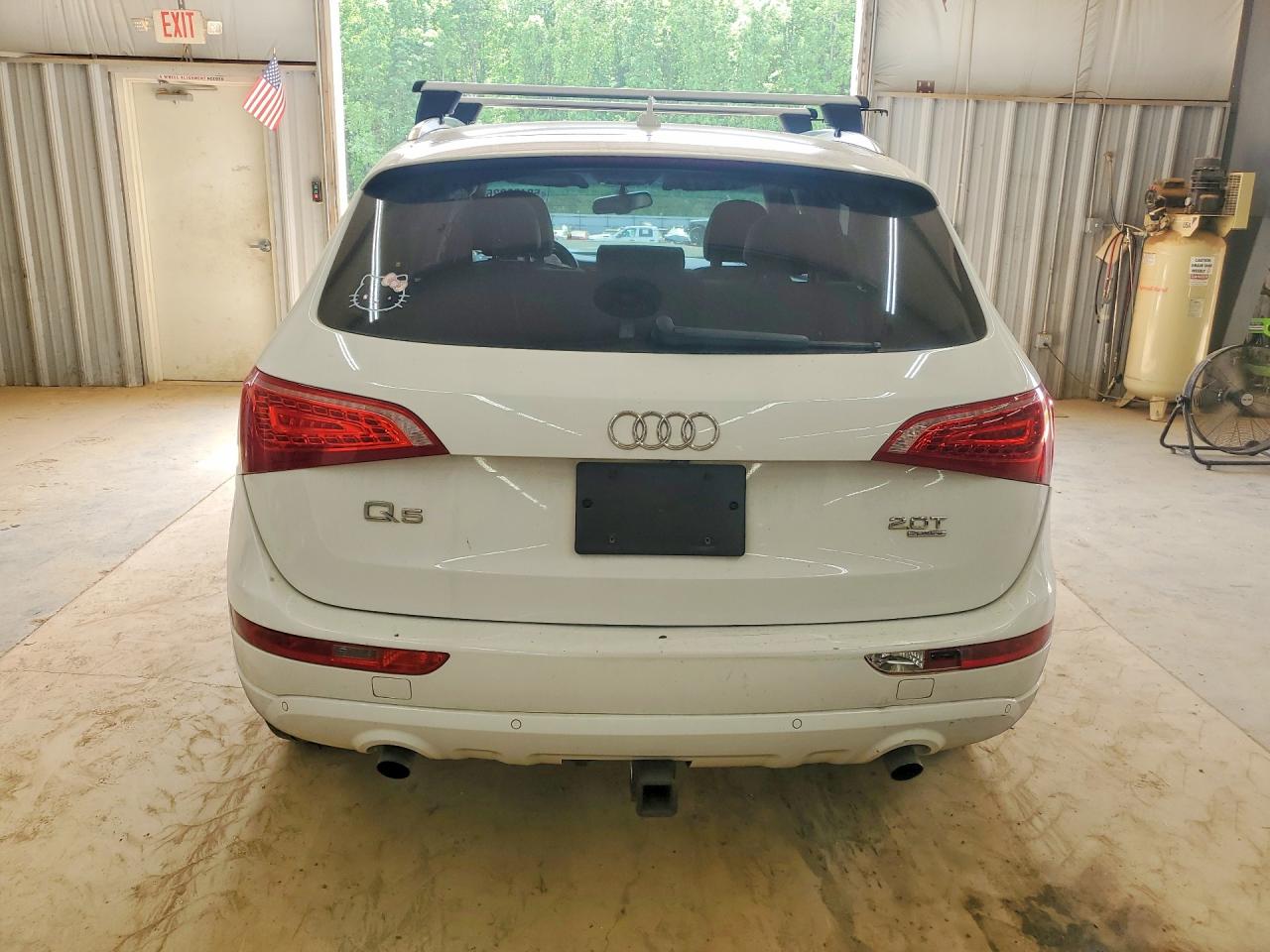 2011 Audi Q5 Premium Plus White vin: WA1LFAFP3BA113728