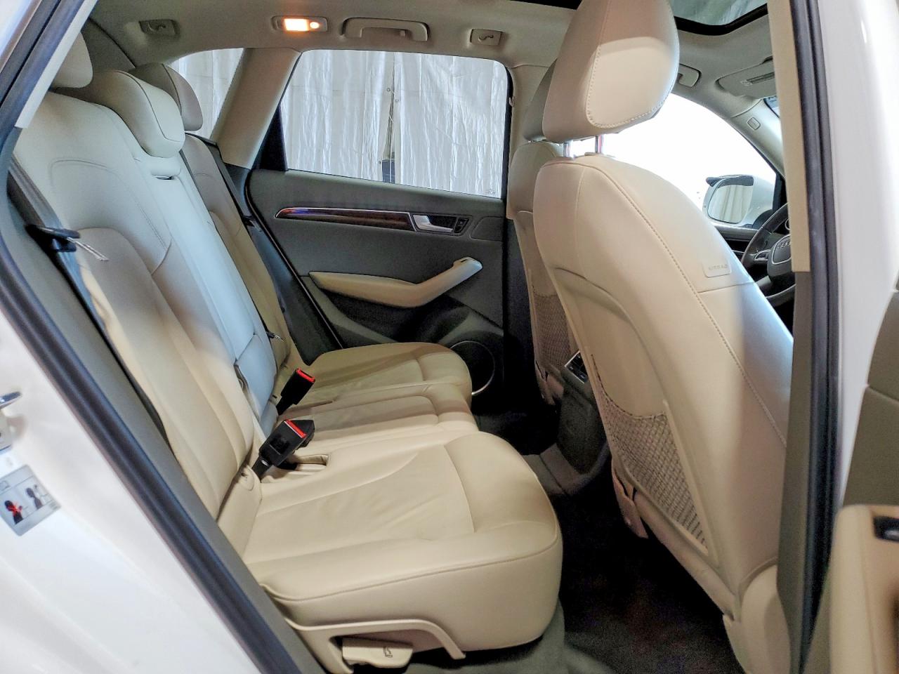 2012 Audi Q5 Premium Plus White vin: WA1LFAFP3CA001979