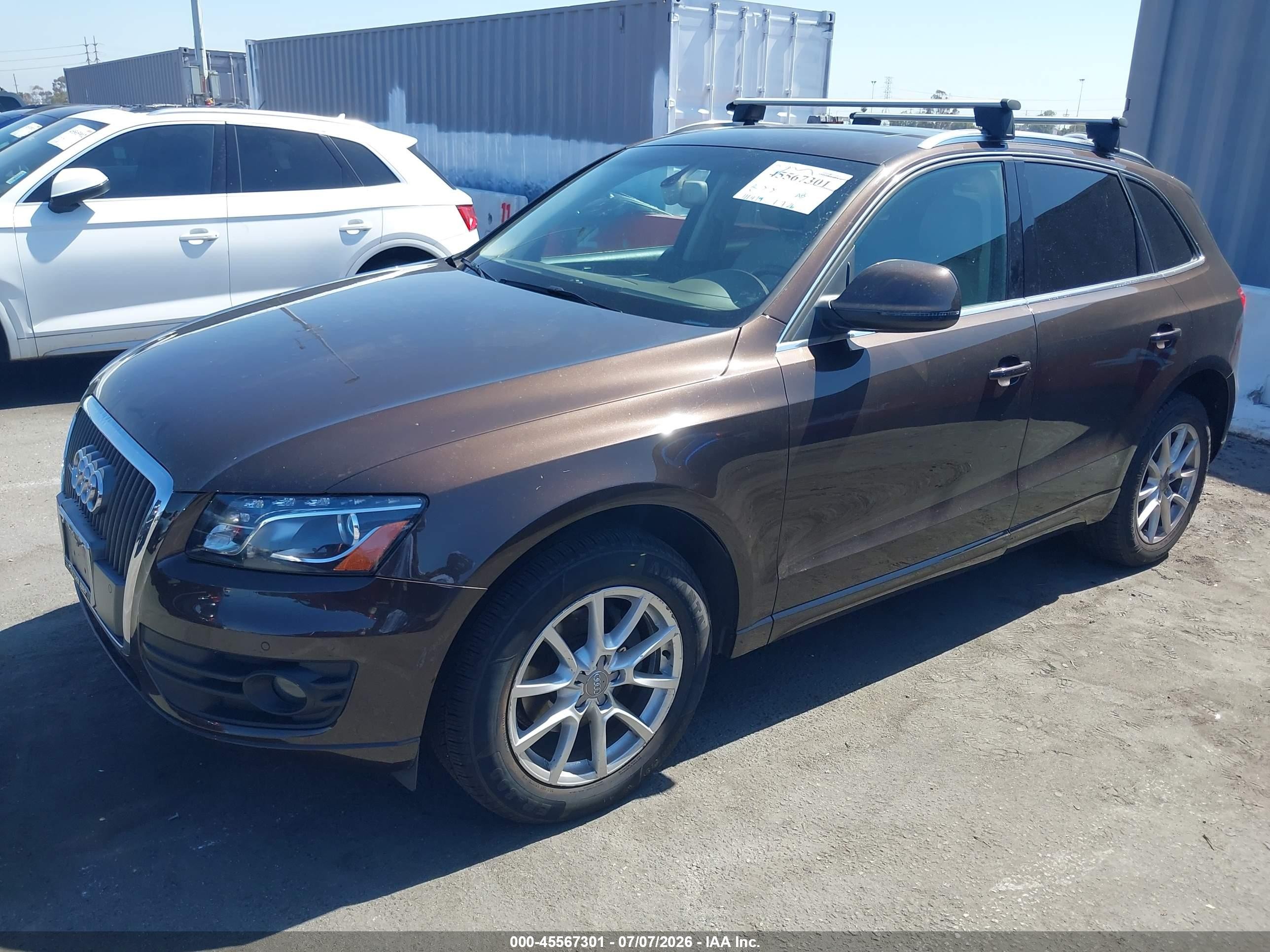 2012 Audi Q5 2.0t Premium Brown vin: WA1LFAFP3CA041804