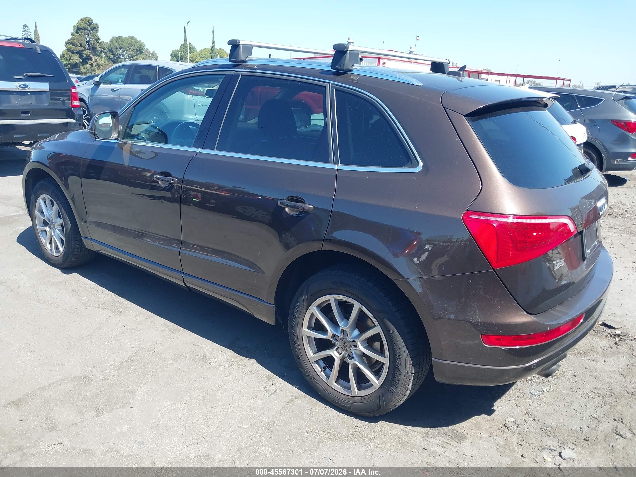 2012 Audi Q5 2.0t Premium Brown vin: WA1LFAFP3CA041804