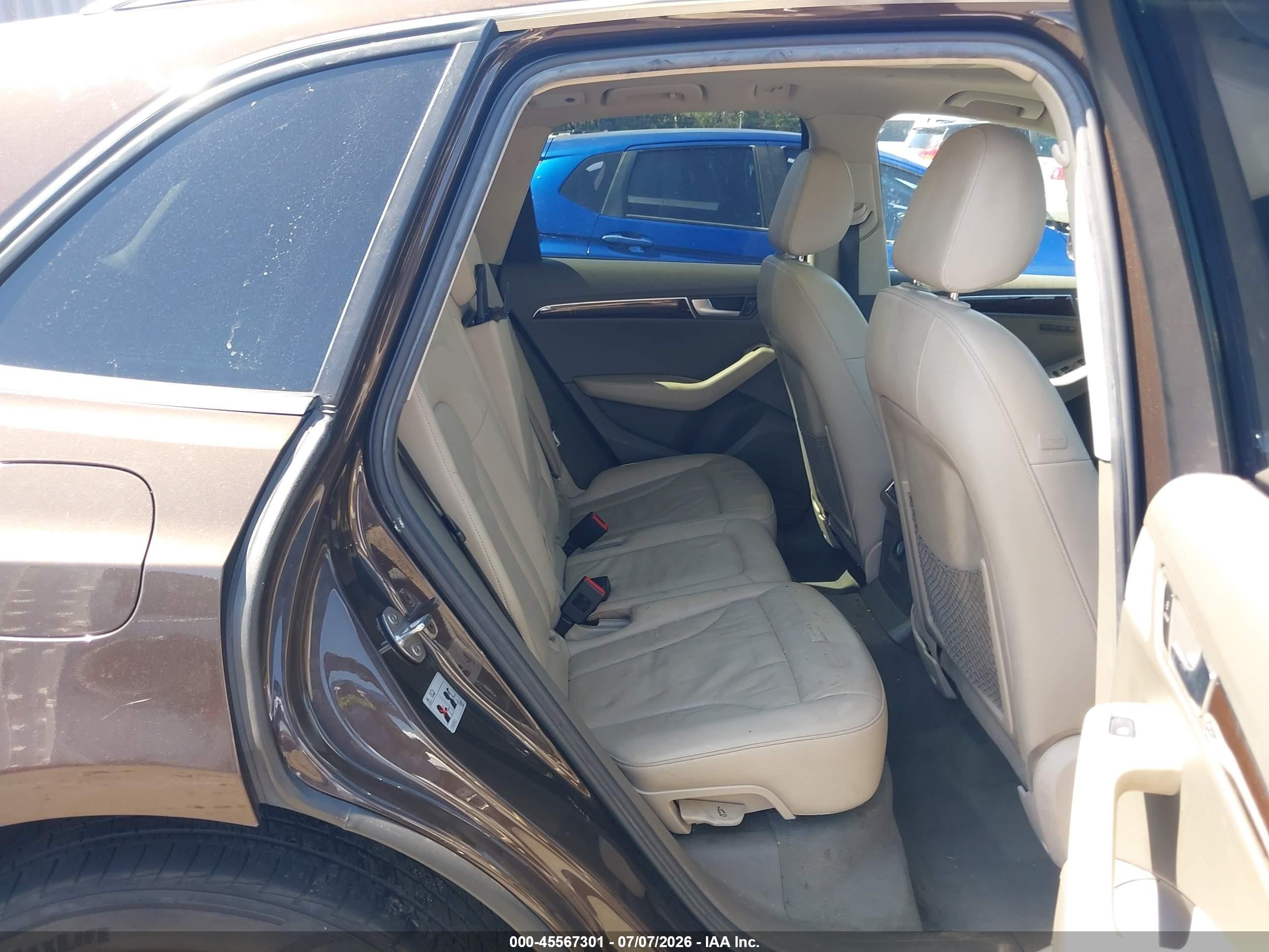 2012 Audi Q5 2.0t Premium Brown vin: WA1LFAFP3CA041804
