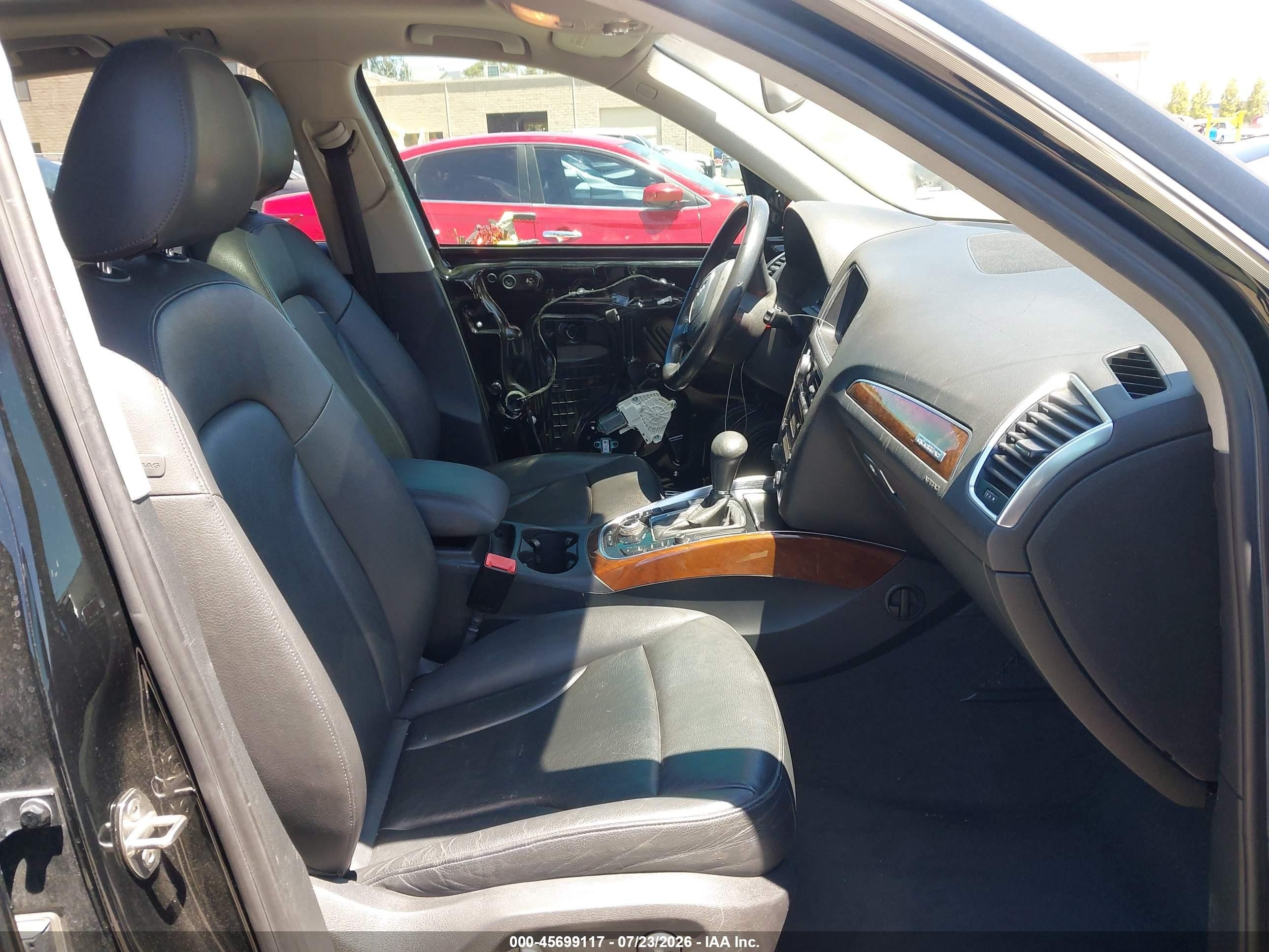 2012 Audi Q5 2.0t Premium Black vin: WA1LFAFP3CA069988