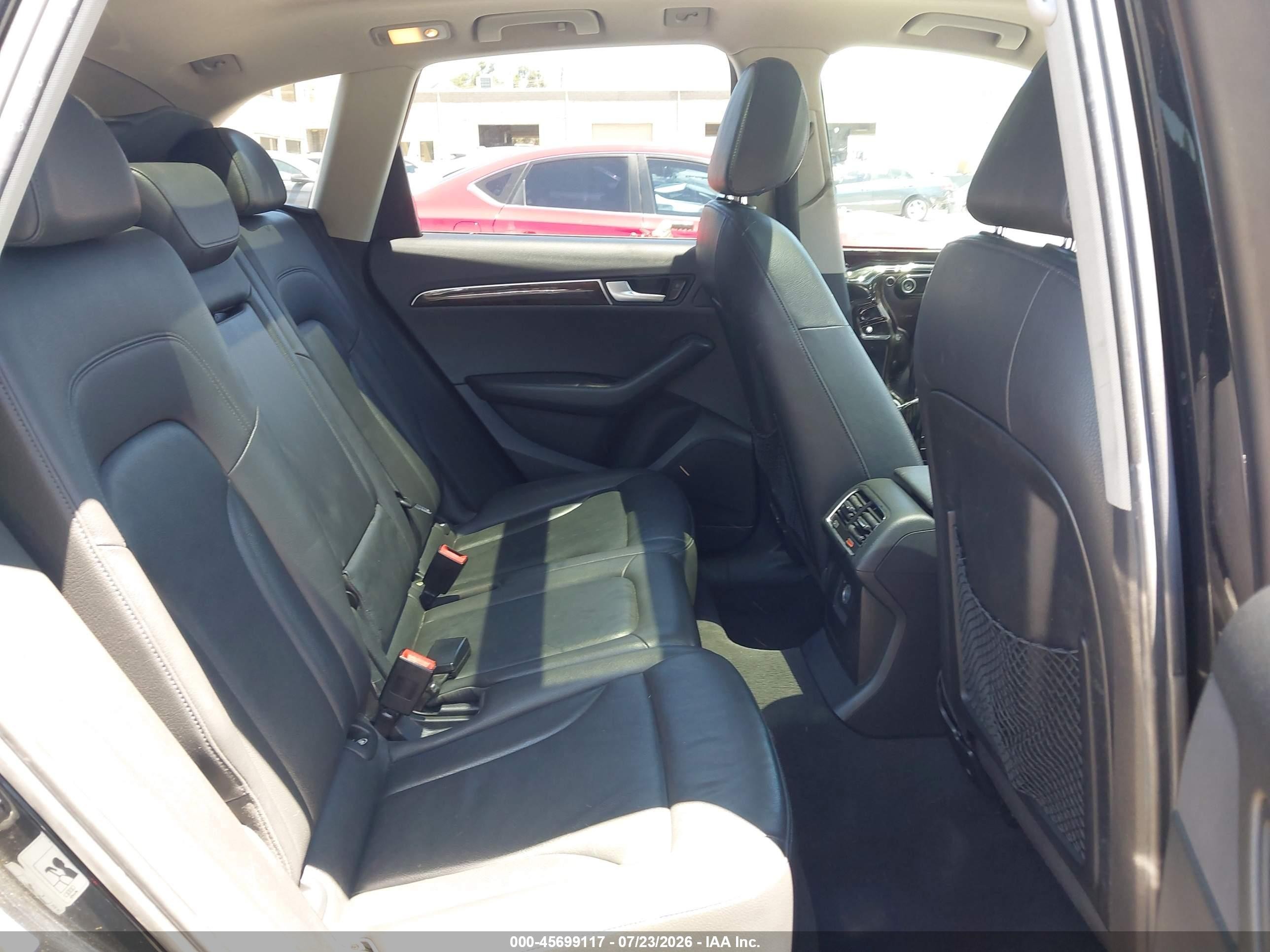 2012 Audi Q5 2.0t Premium Black vin: WA1LFAFP3CA069988
