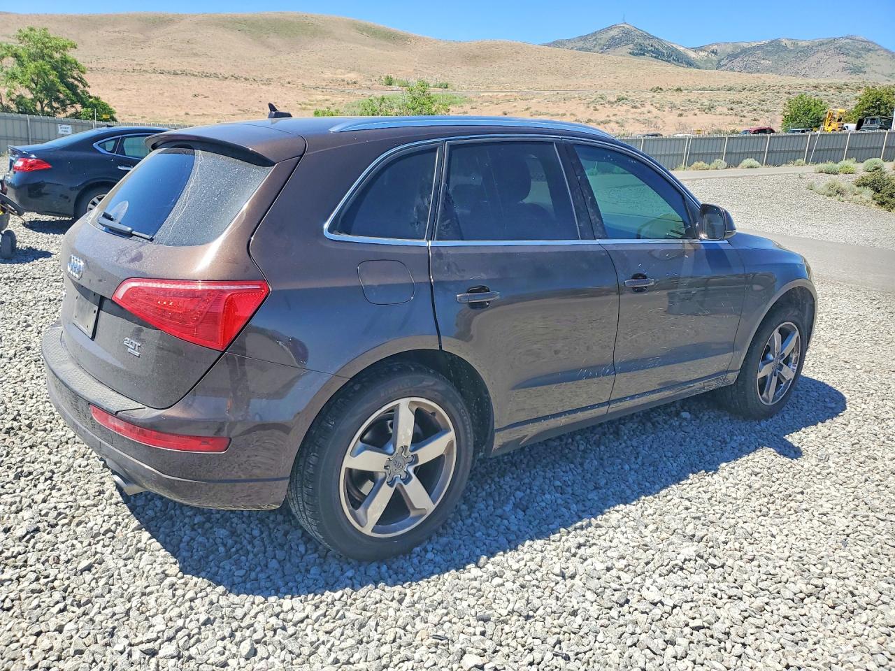 2012 Audi Q5 Premium Plus Brown vin: WA1LFAFP3CA091859