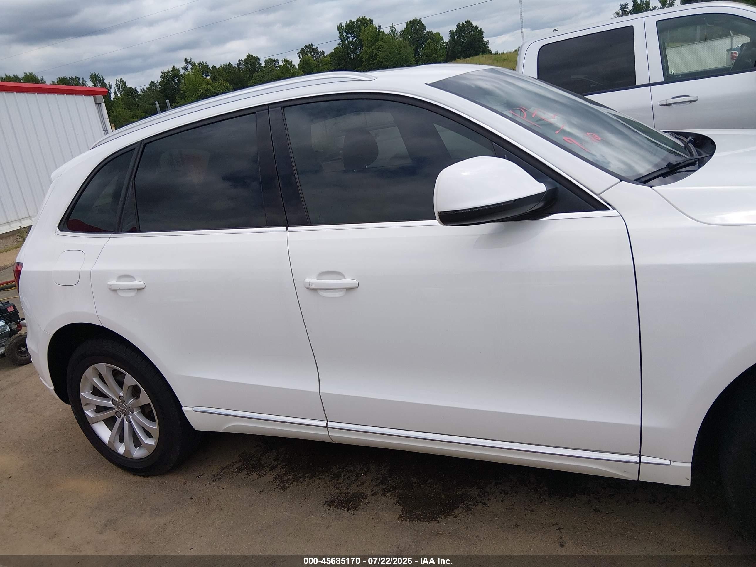 2013 Audi Q5 2.0t Premium White vin: WA1LFAFP3DA086257