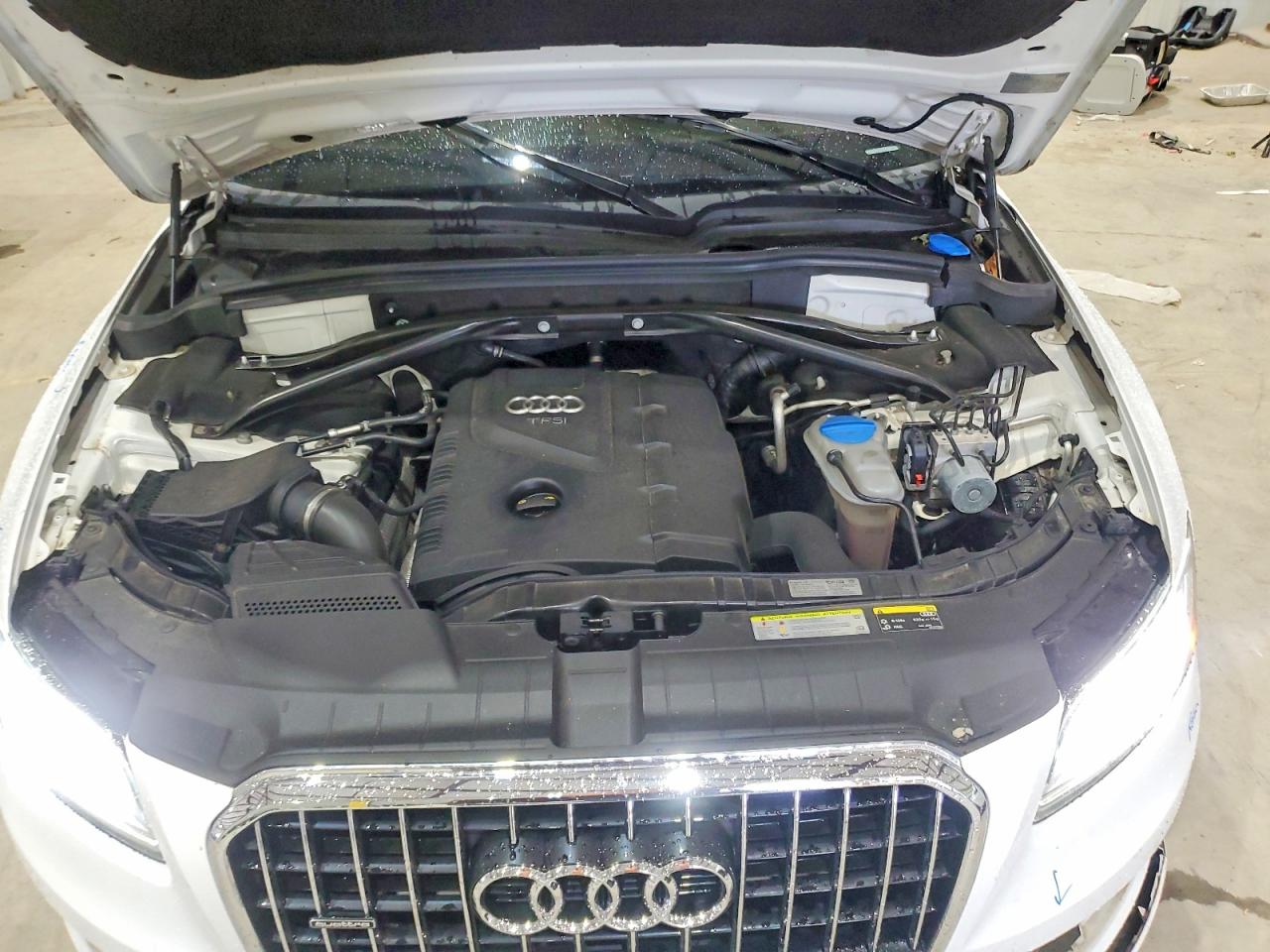 2014 Audi Q5 Premium Plus White vin: WA1LFAFP3EA024343