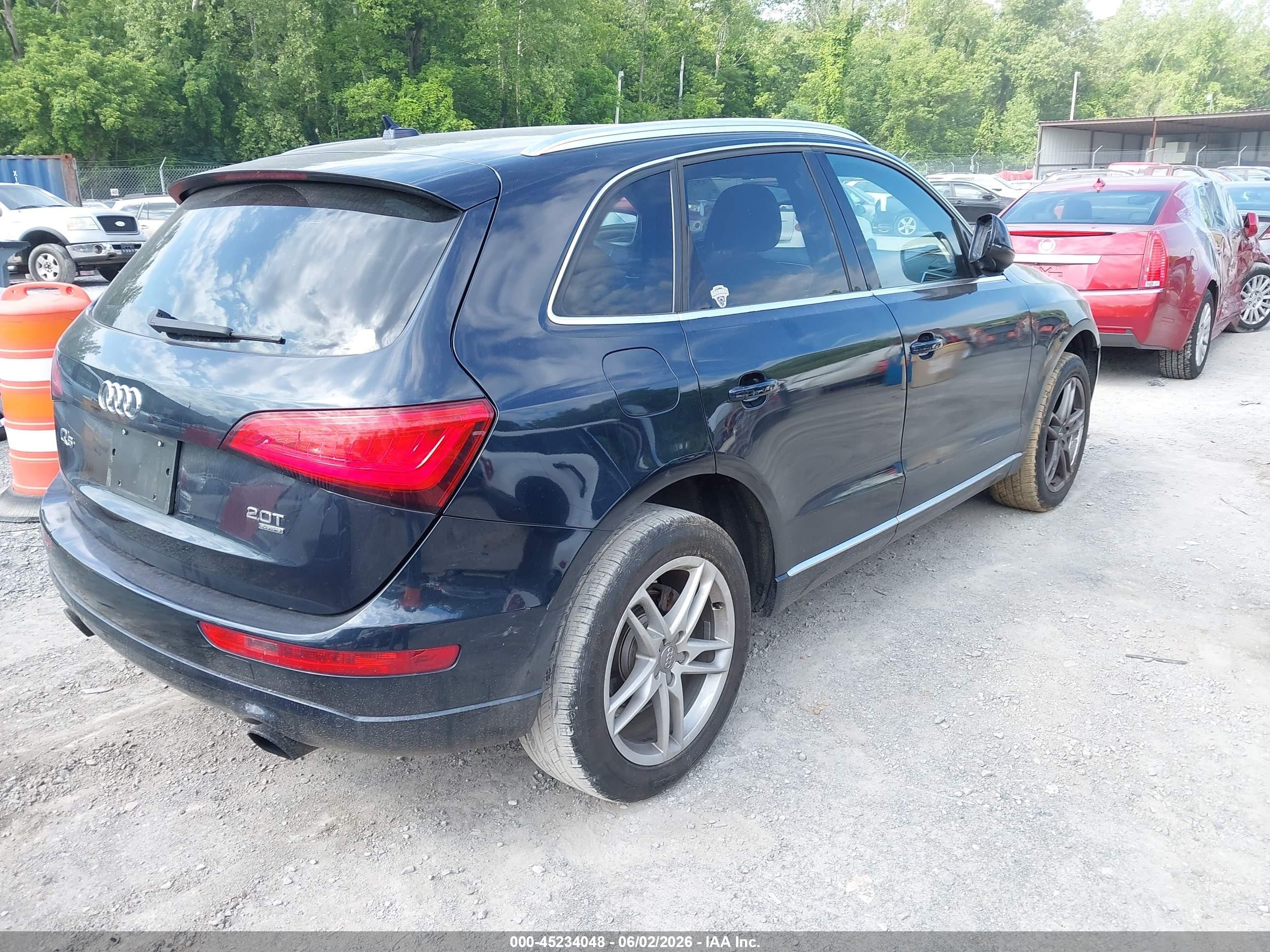 2014 Audi Q5 2.0t Premium Black vin: WA1LFAFP3EA027467