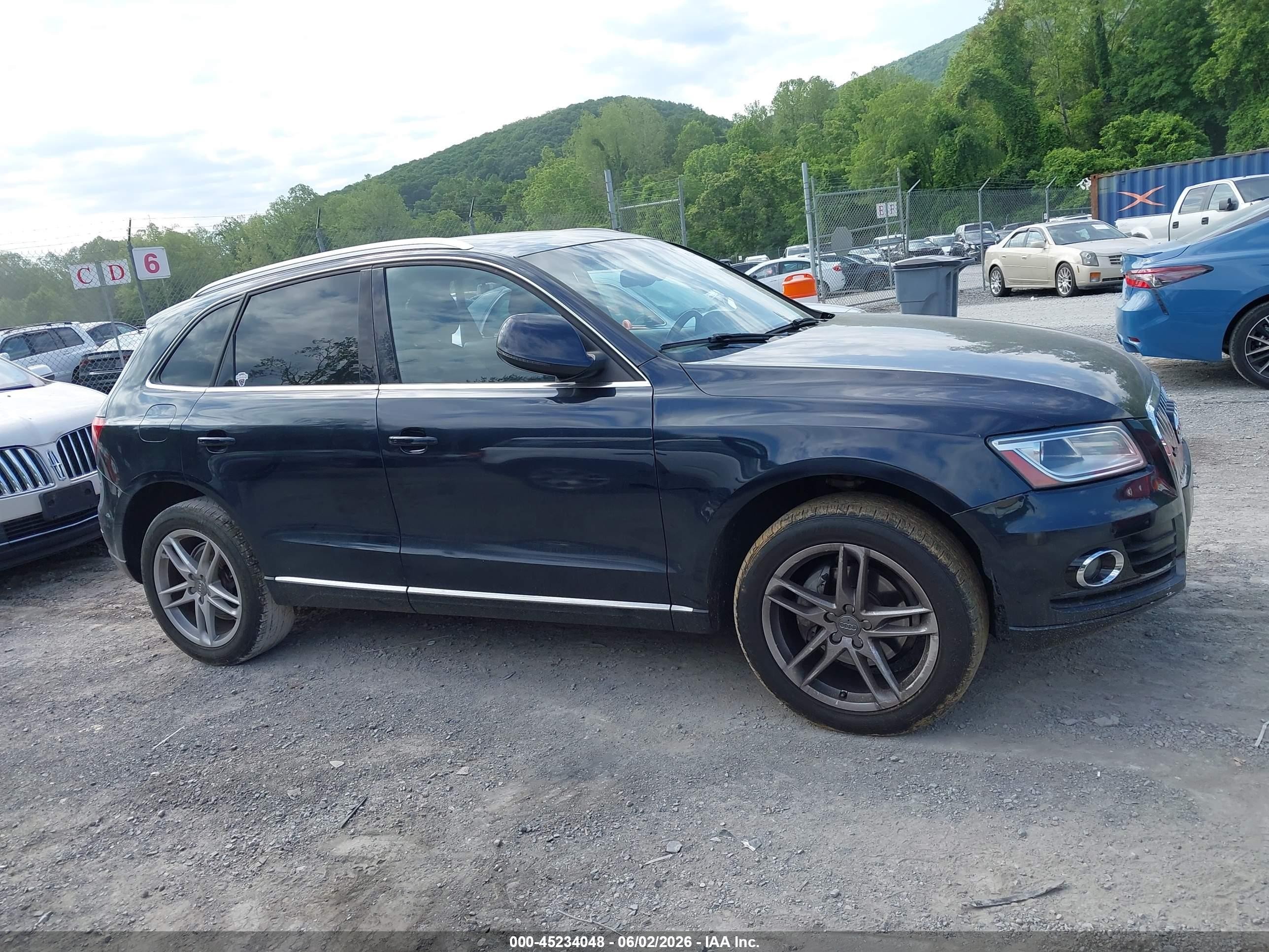 2014 Audi Q5 2.0t Premium Black vin: WA1LFAFP3EA027467