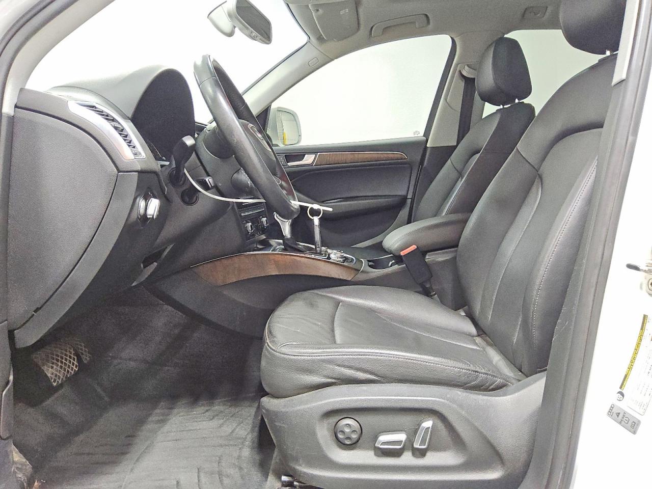 2014 Audi Q5 Premium Plus White vin: WA1LFAFP3EA029090