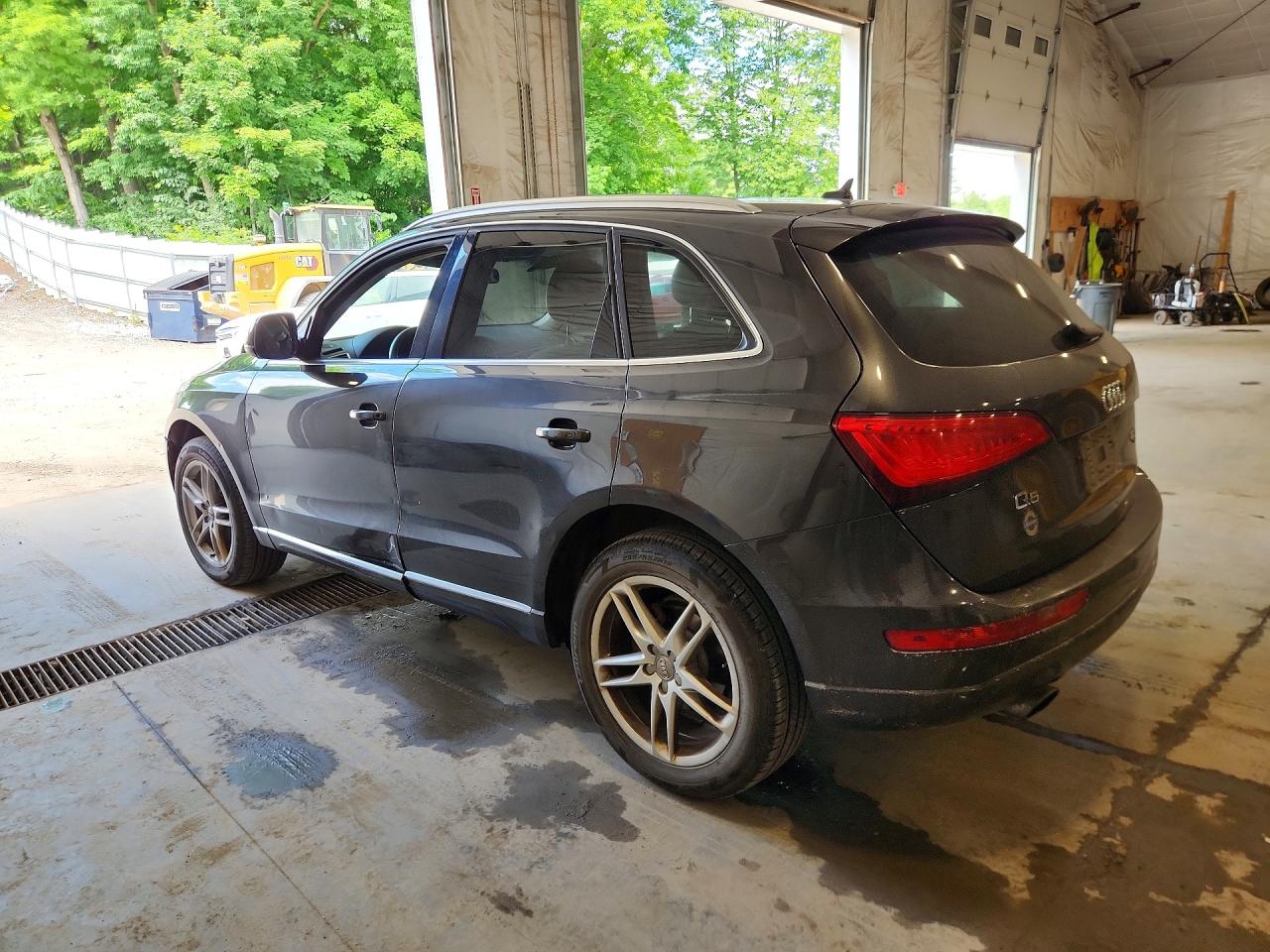 2014 Audi Q5 Premium Plus Gray vin: WA1LFAFP3EA047086