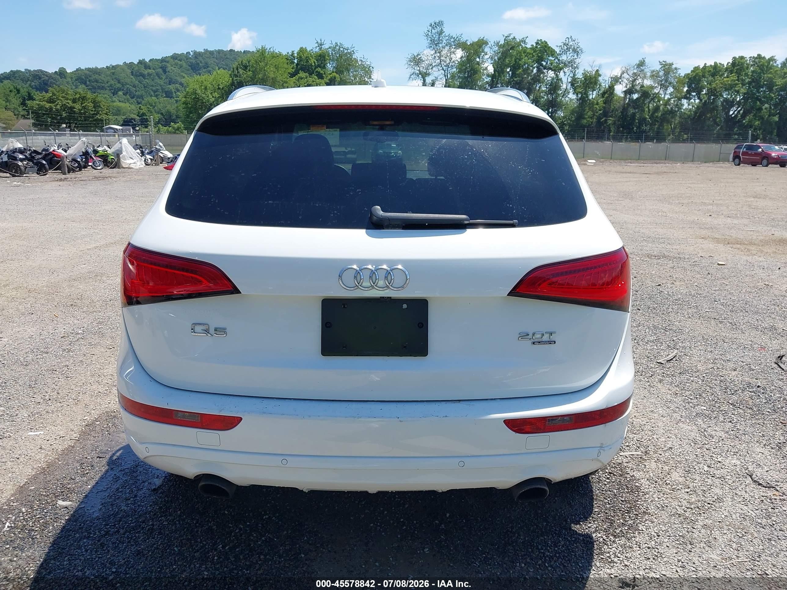 2014 Audi Q5 2.0t Premium White vin: WA1LFAFP3EA089130