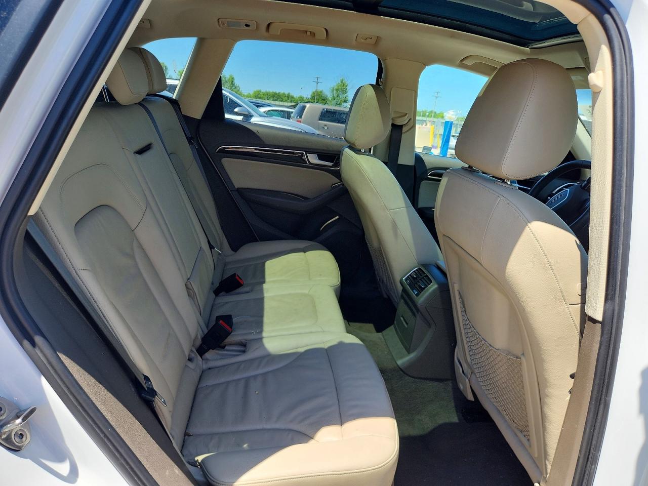 2014 Audi Q5 Premium Plus White vin: WA1LFAFP3EA097745
