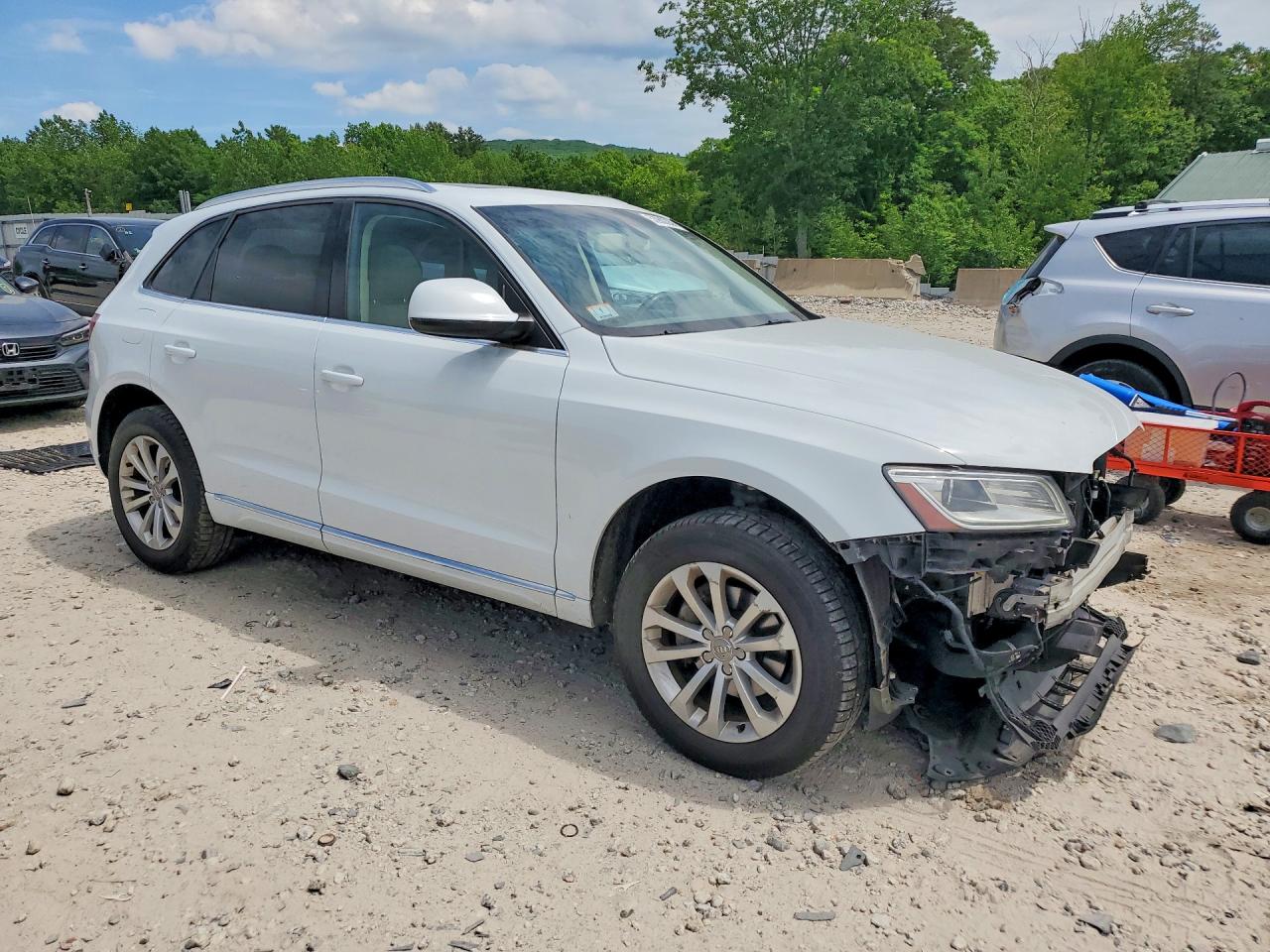 2014 Audi Q5 Premium Plus White vin: WA1LFAFP3EA113877