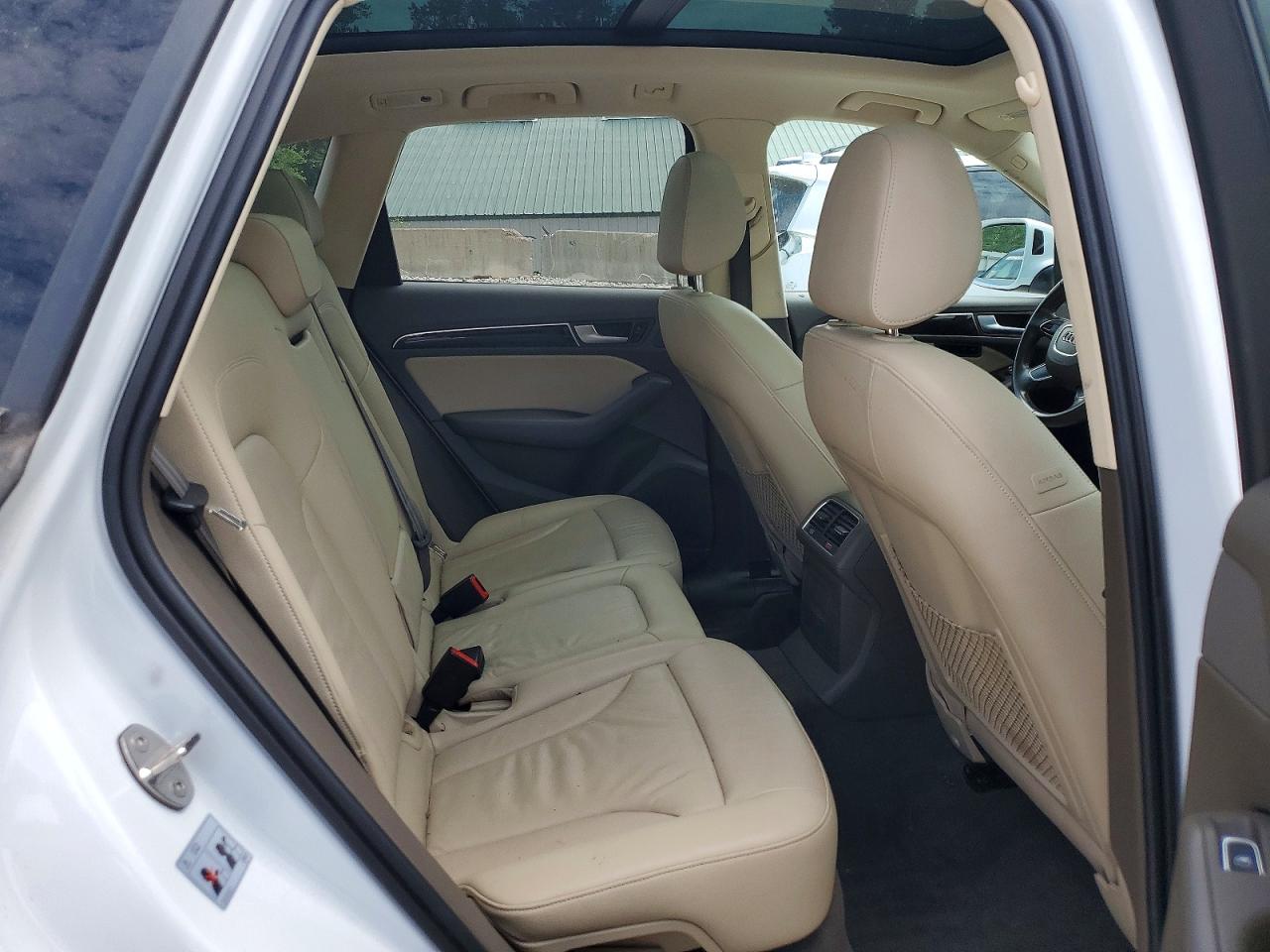 2014 Audi Q5 Premium Plus White vin: WA1LFAFP3EA113877