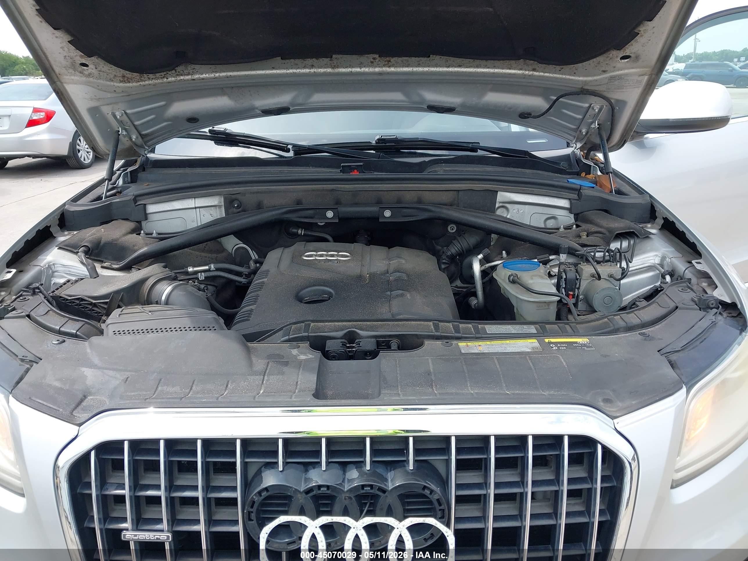 2014 Audi Q5 2.0t Premium Silver vin: WA1LFAFP3EA122160