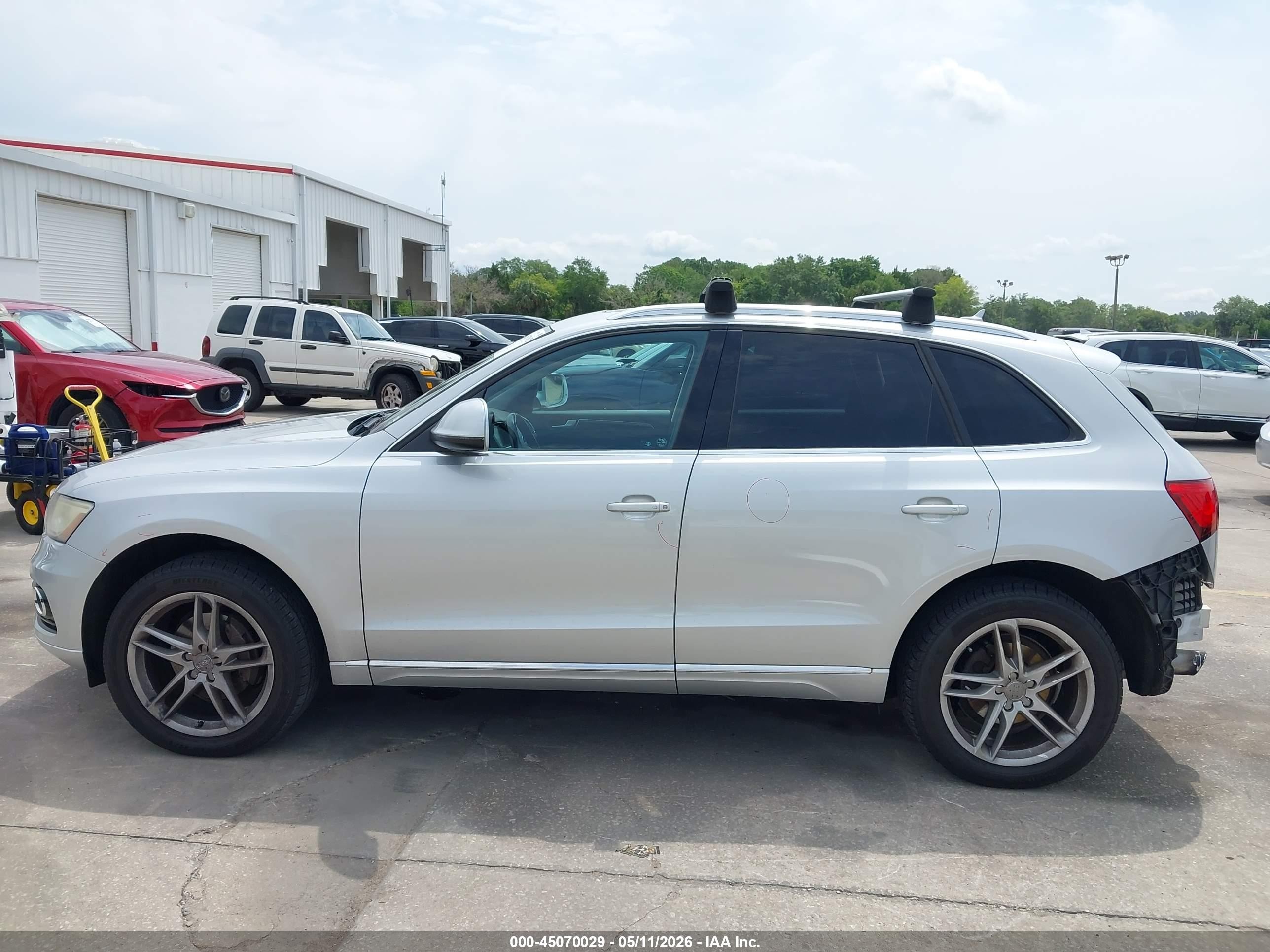 2014 Audi Q5 2.0t Premium Silver vin: WA1LFAFP3EA122160