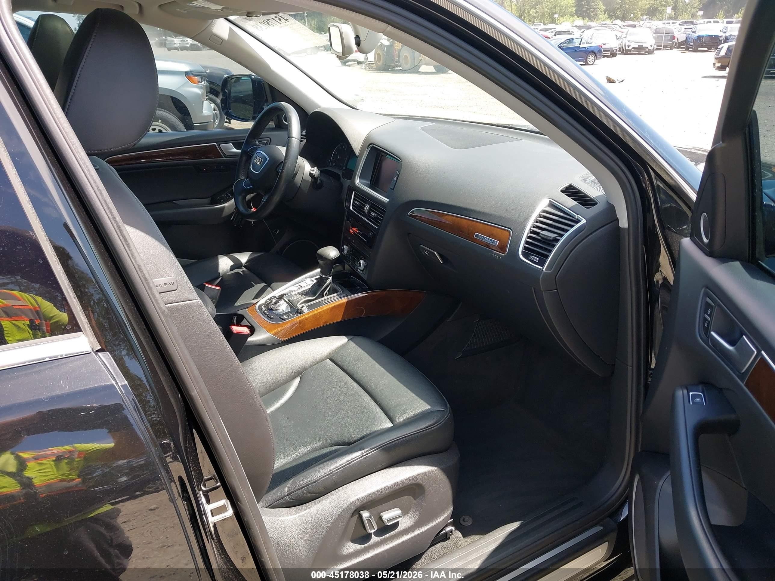 2015 Audi Q5 2.0t Premium Black vin: WA1LFAFP3FA071485