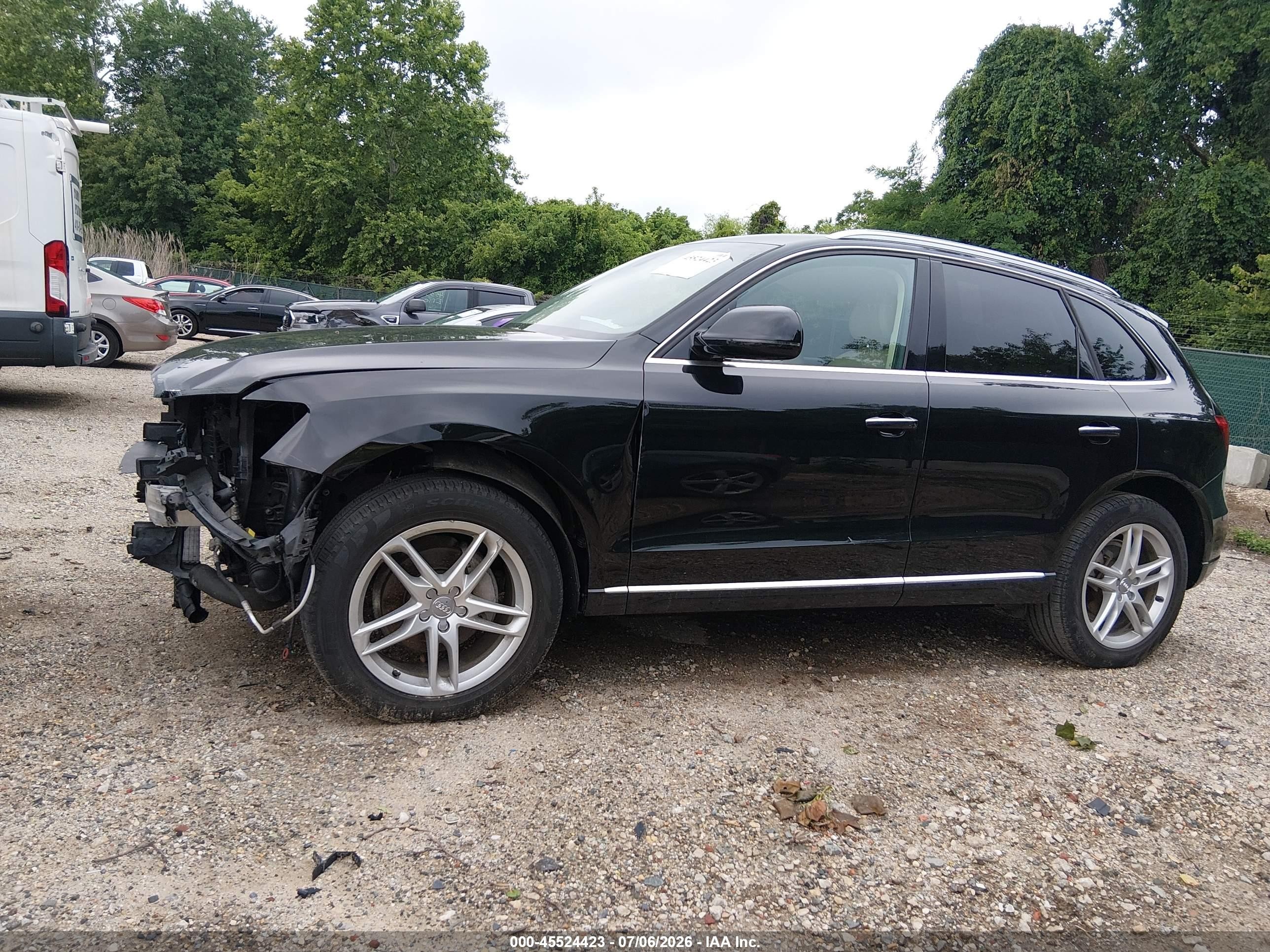 2015 Audi Q5 2.0t Premium Black vin: WA1LFAFP3FA079814