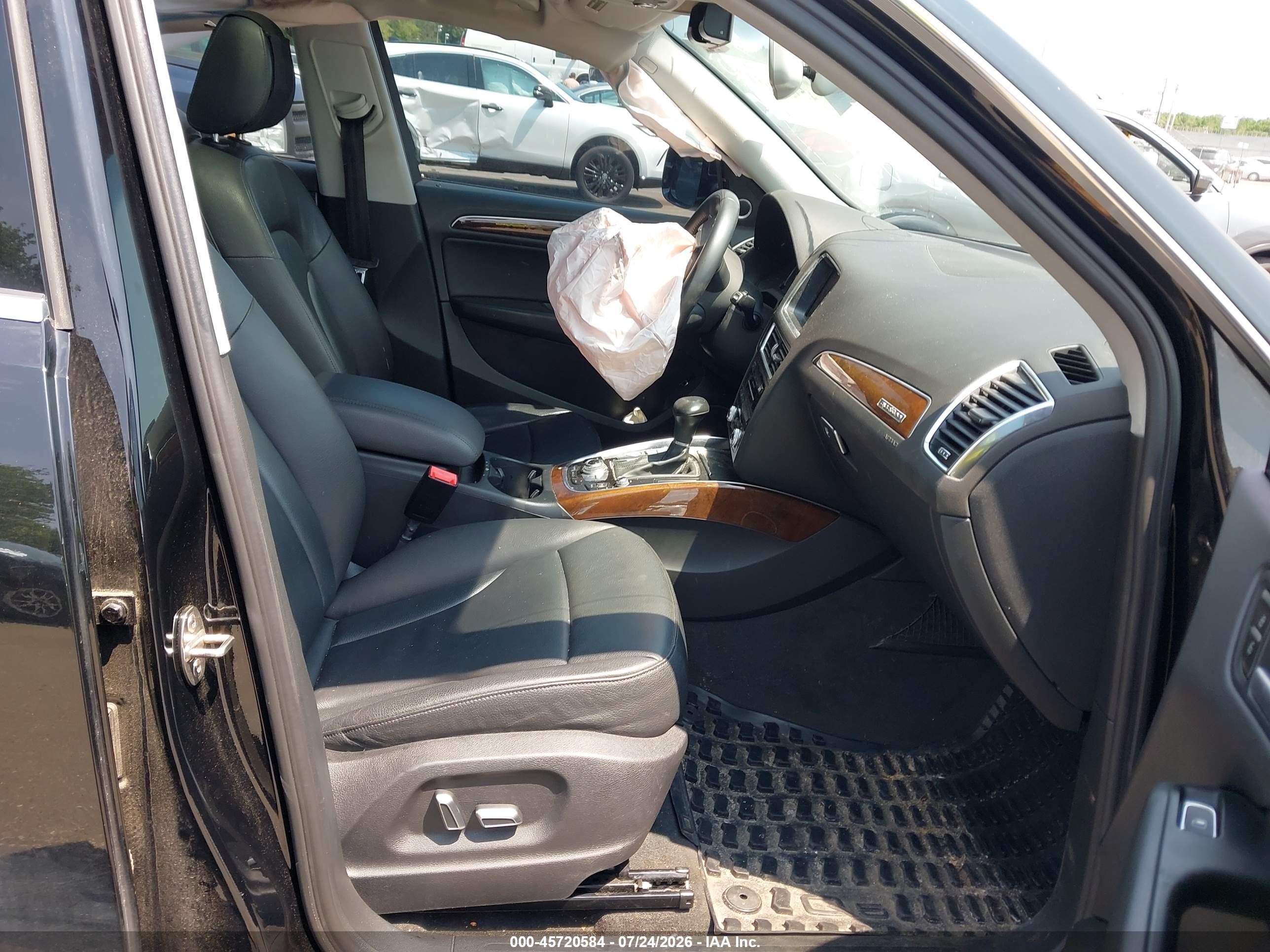 2015 Audi Q5 2.0t Premium Black vin: WA1LFAFP3FA083698