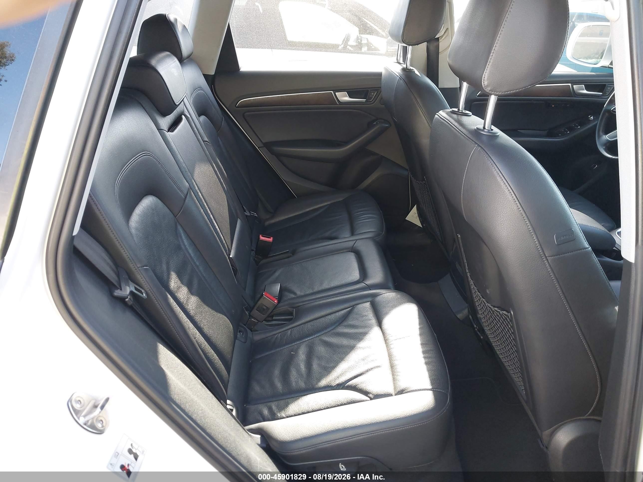 2015 Audi Q5 2.0t Premium White vin: WA1LFAFP3FA106011