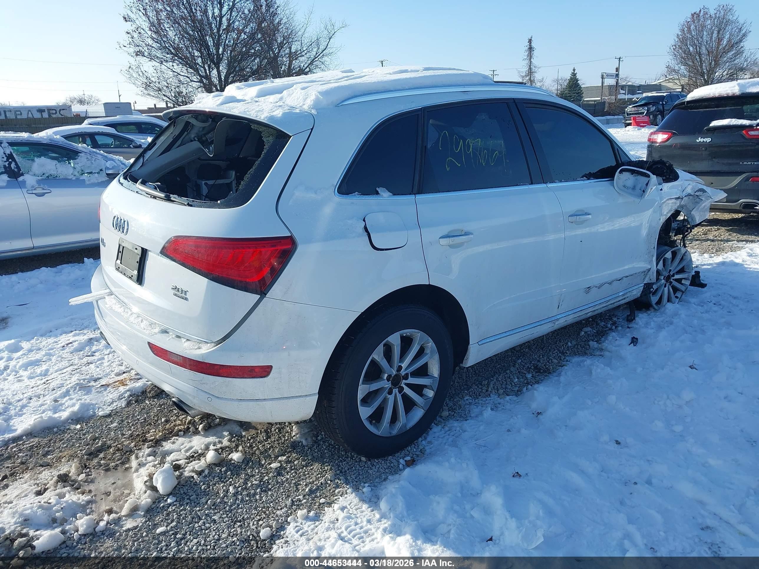 2015 Audi Q5 2.0t Premium White vin: WA1LFAFP3FA130213