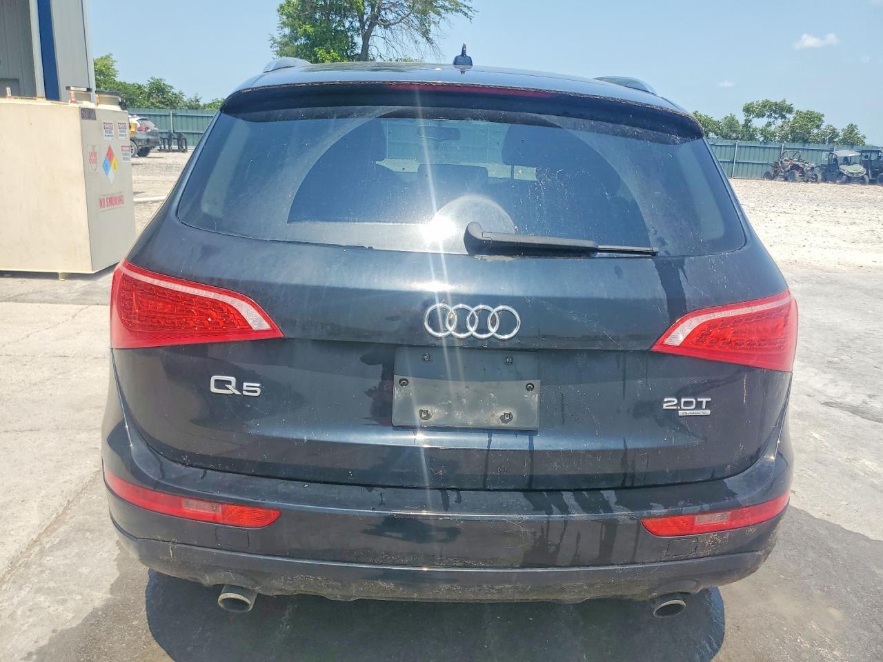 2011 Audi Q5 Premium Plus Черный vin: WA1LFAFP4BA058285