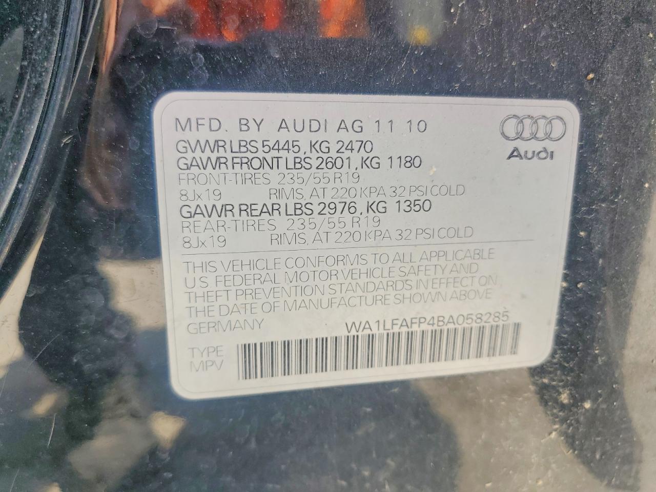 2011 Audi Q5 Premium Plus Черный vin: WA1LFAFP4BA058285