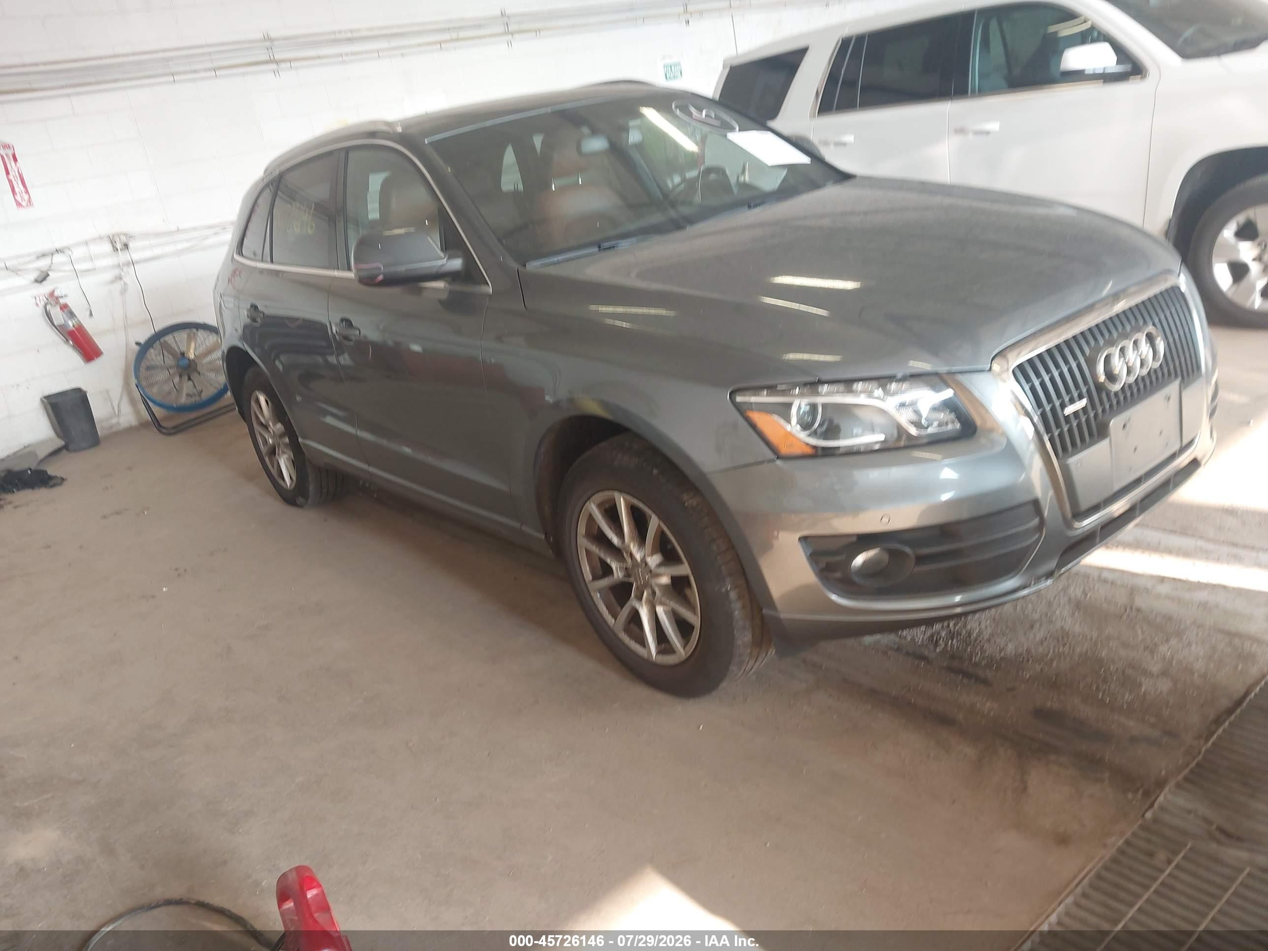 2012 Audi Q5 2.0t Premium Gray vin: WA1LFAFP4CA010349