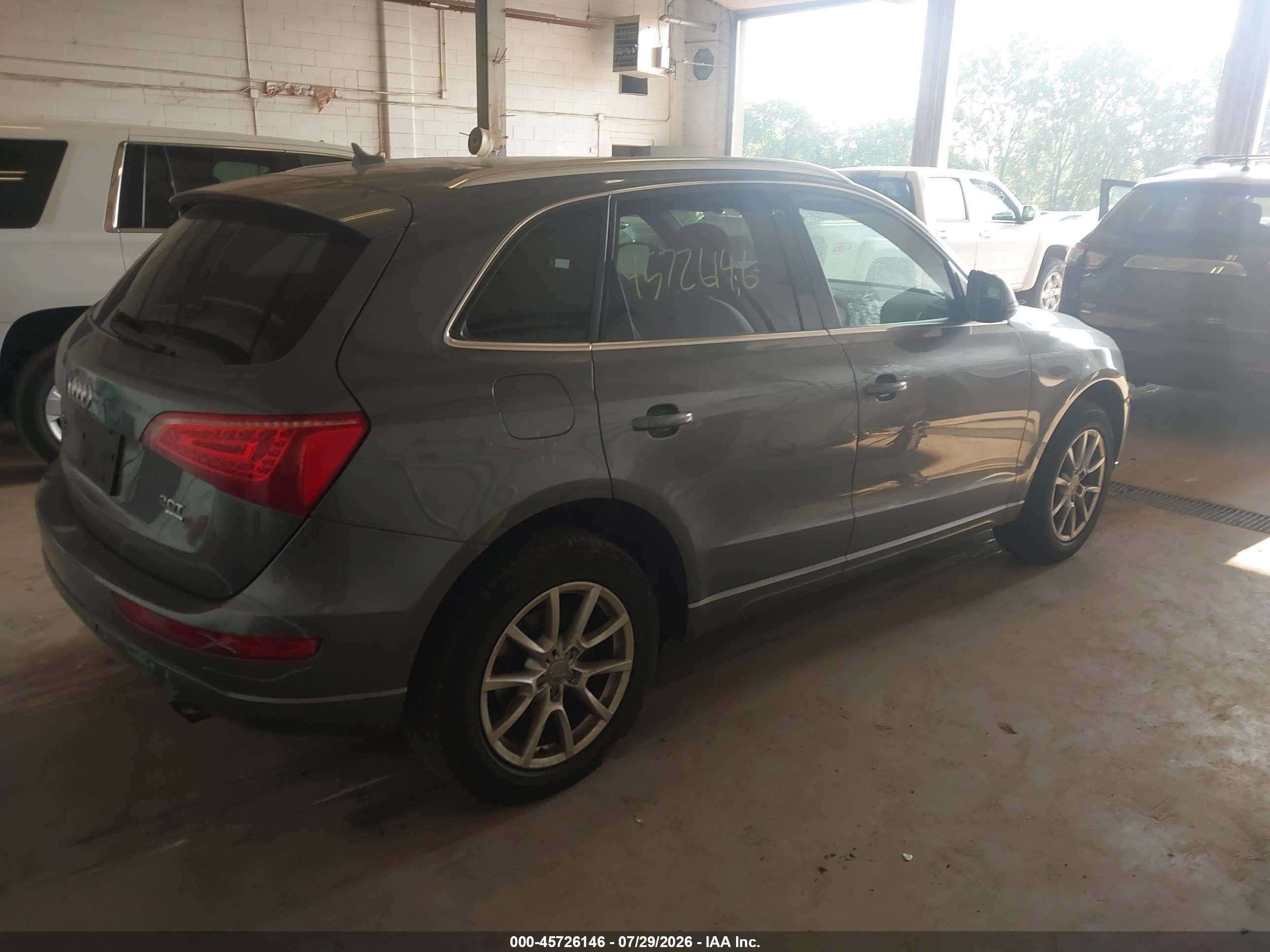2012 Audi Q5 2.0t Premium Gray vin: WA1LFAFP4CA010349