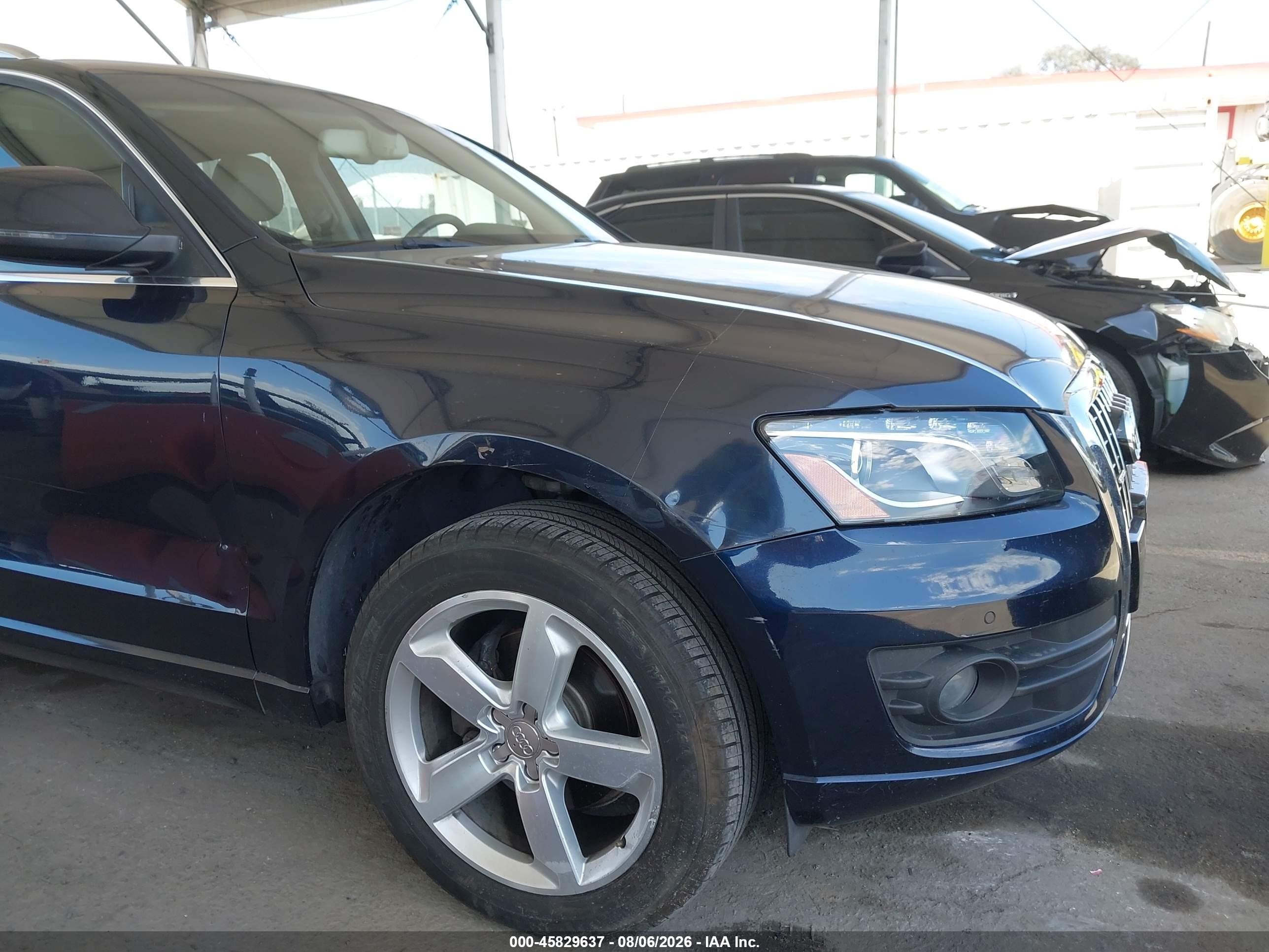 2012 Audi Q5 2.0t Premium Dark Blue vin: WA1LFAFP4CA018788