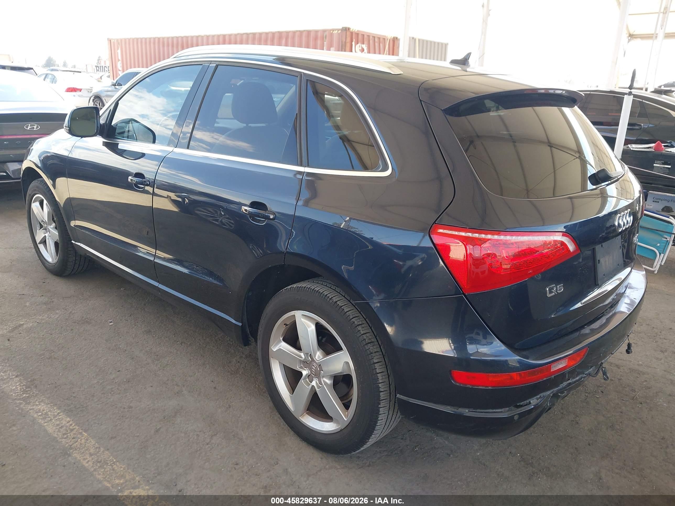 2012 Audi Q5 2.0t Premium Dark Blue vin: WA1LFAFP4CA018788