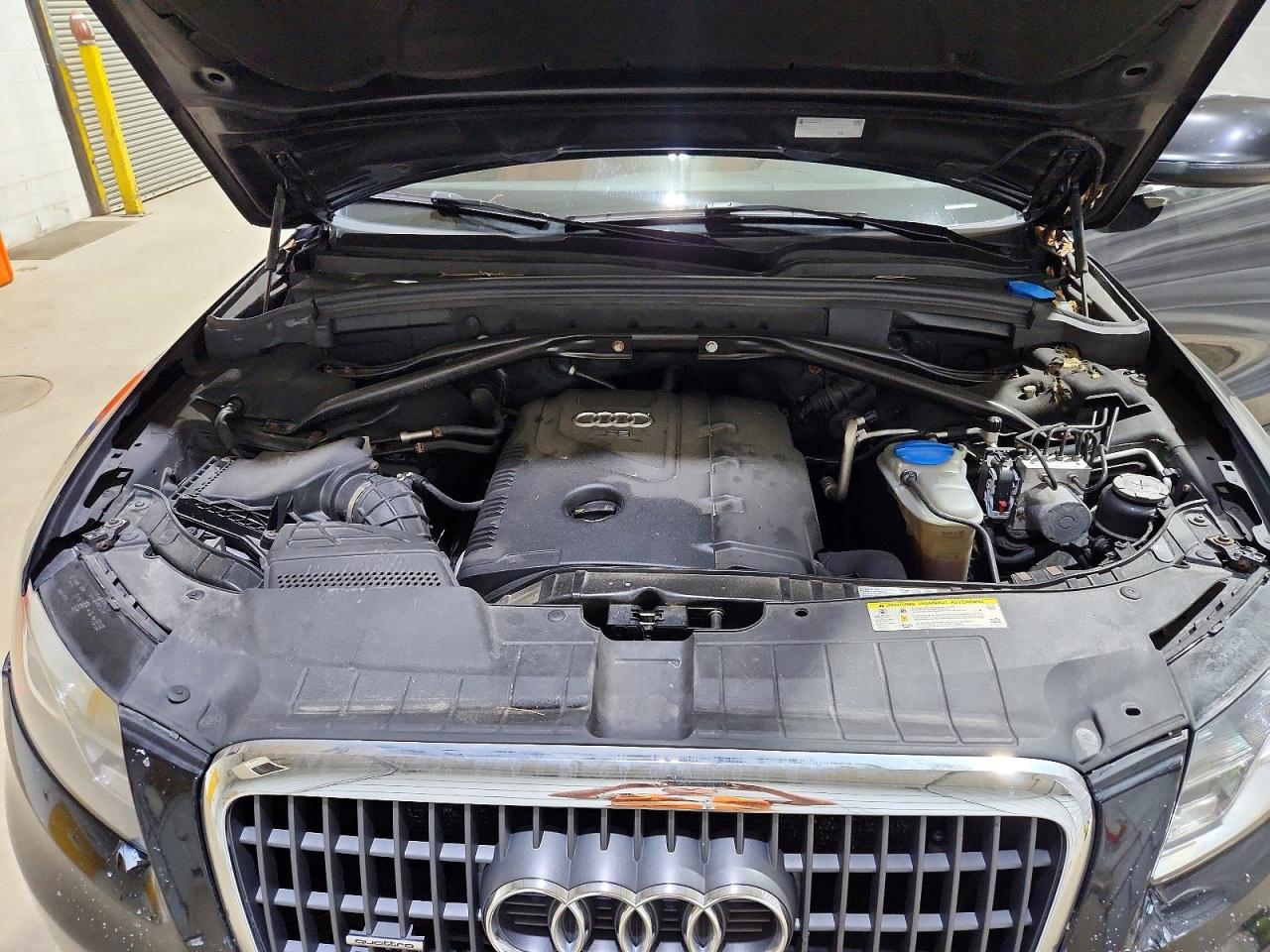 2012 Audi Q5 Premium Plus Черный vin: WA1LFAFP4CA032562