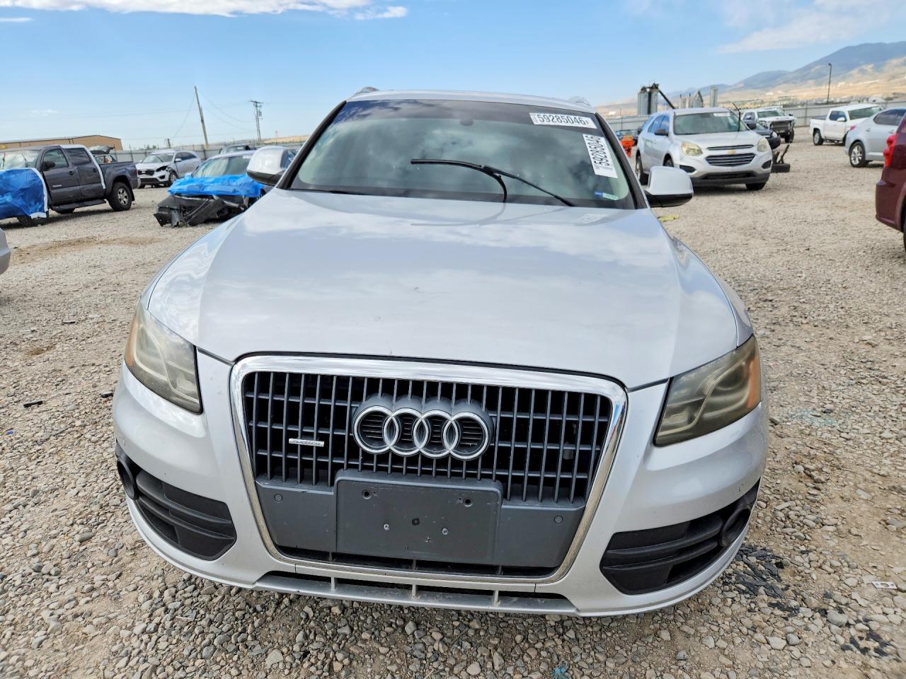2012 Audi Q5 Premium Plus Серебряный vin: WA1LFAFP4CA038863