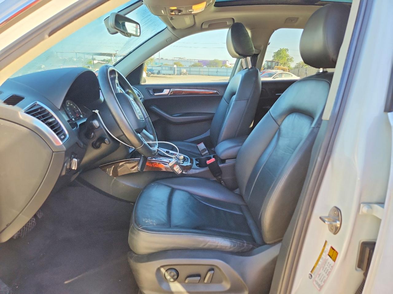 2012 Audi Q5 Premium Plus White vin: WA1LFAFP4CA060765