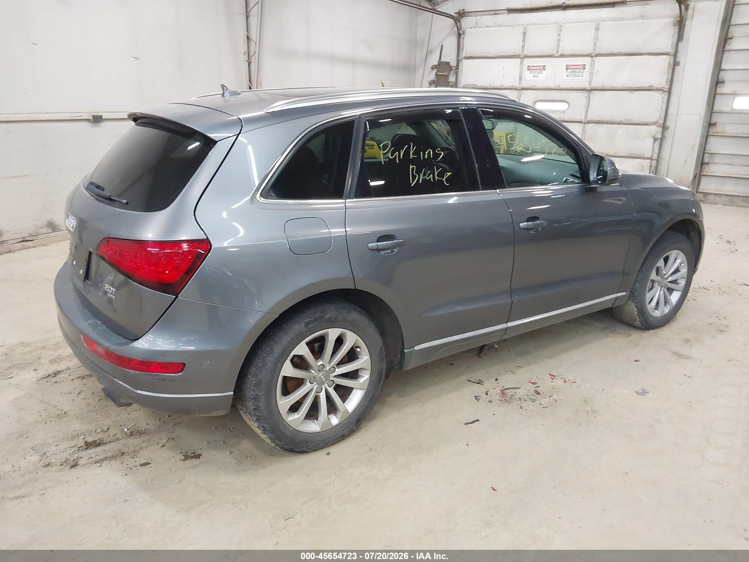 2013 Audi Q5 2.0t Premium Silver vin: WA1LFAFP4DA073677