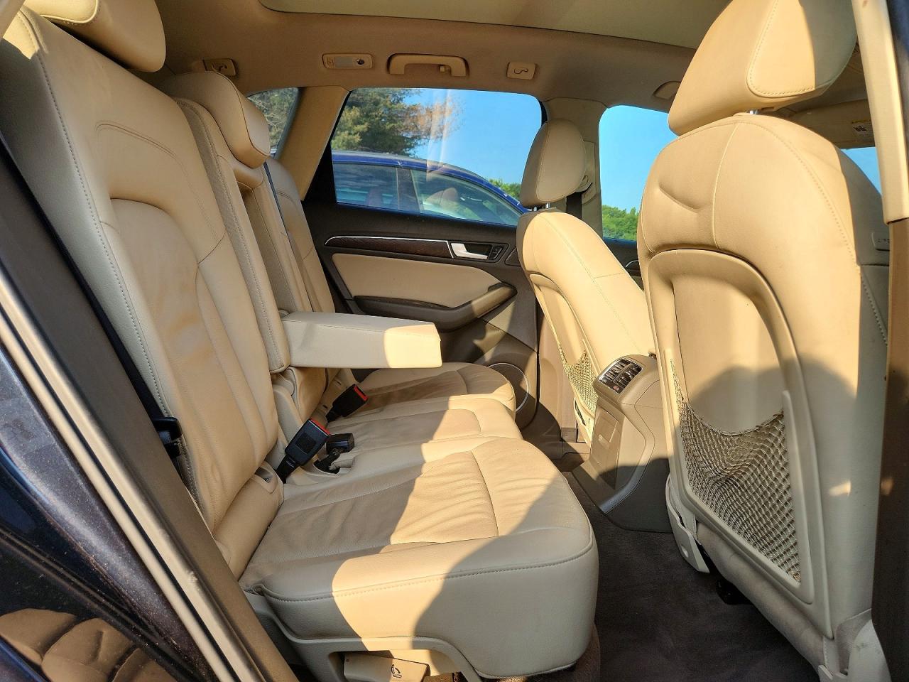 2013 Audi Q5 Premium Plus Blue vin: WA1LFAFP4DA085313