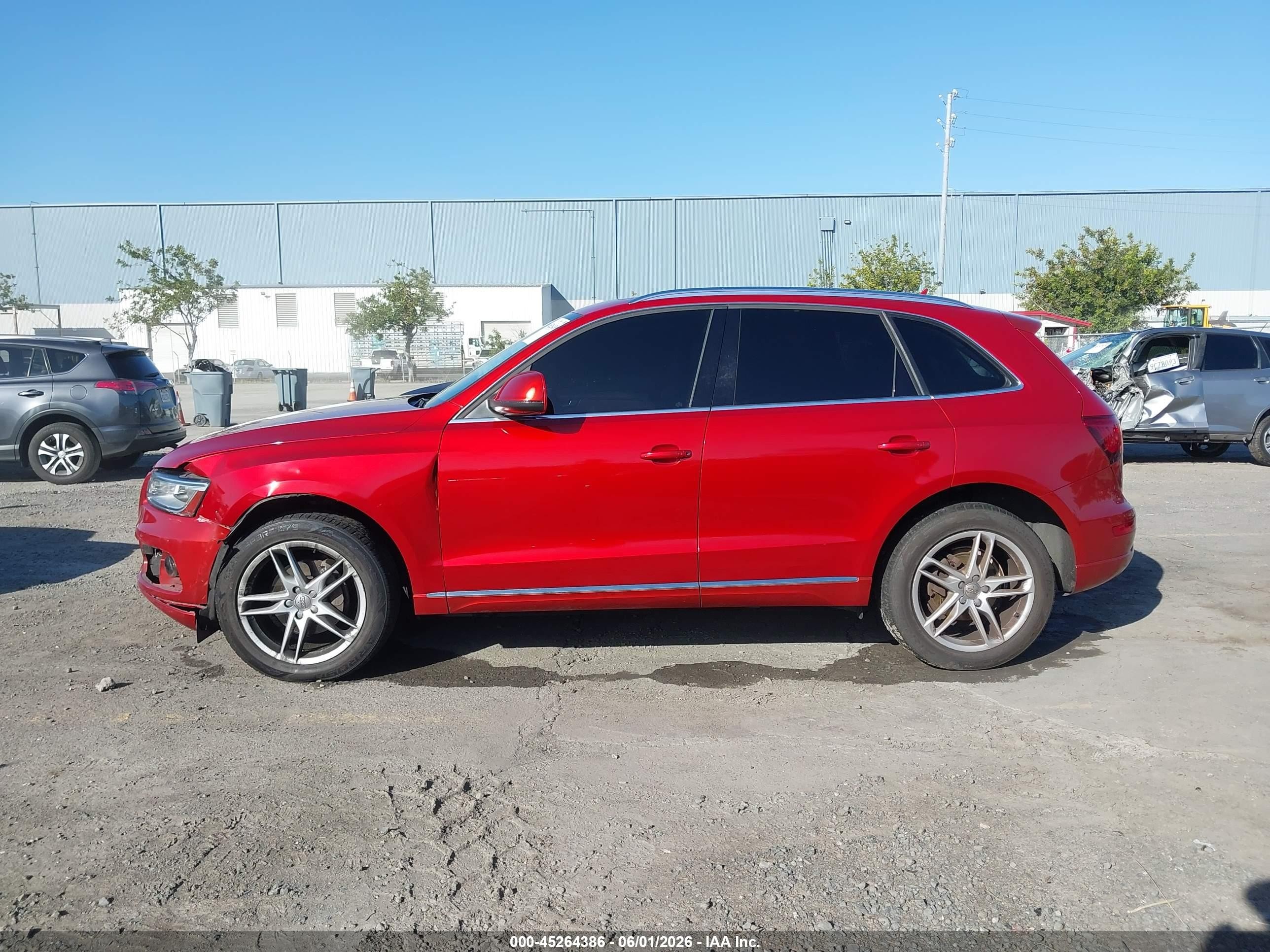 2014 Audi Q5 2.0t Premium Orange vin: WA1LFAFP4EA004957