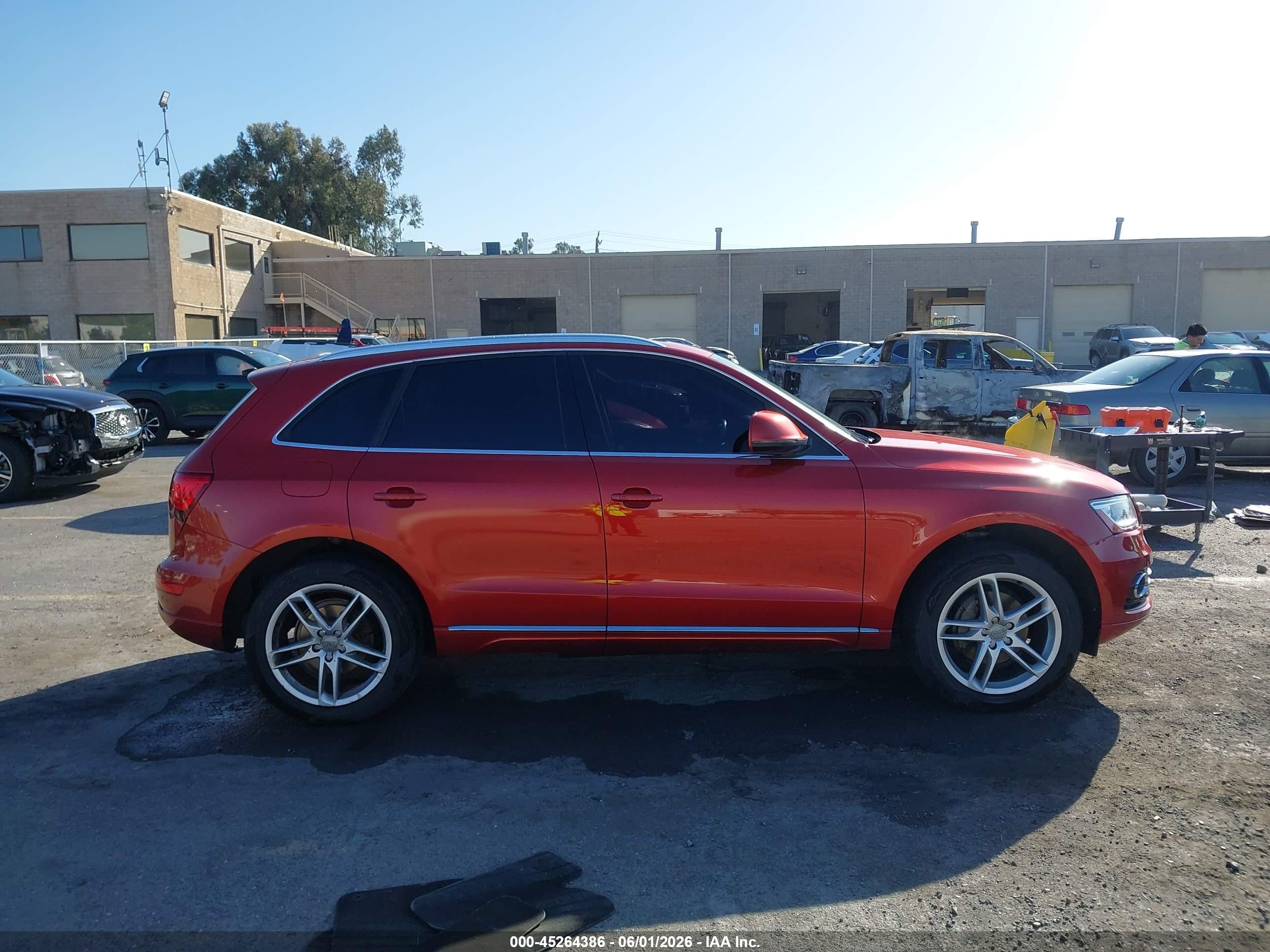 2014 Audi Q5 2.0t Premium Orange vin: WA1LFAFP4EA004957