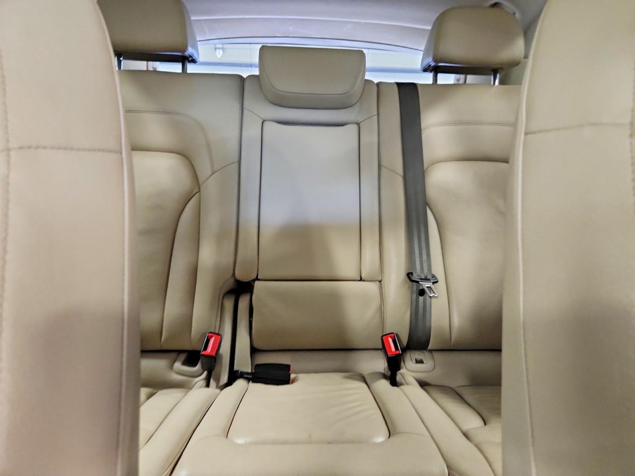 2014 Audi Q5 Premium Plus Blue vin: WA1LFAFP4EA026859