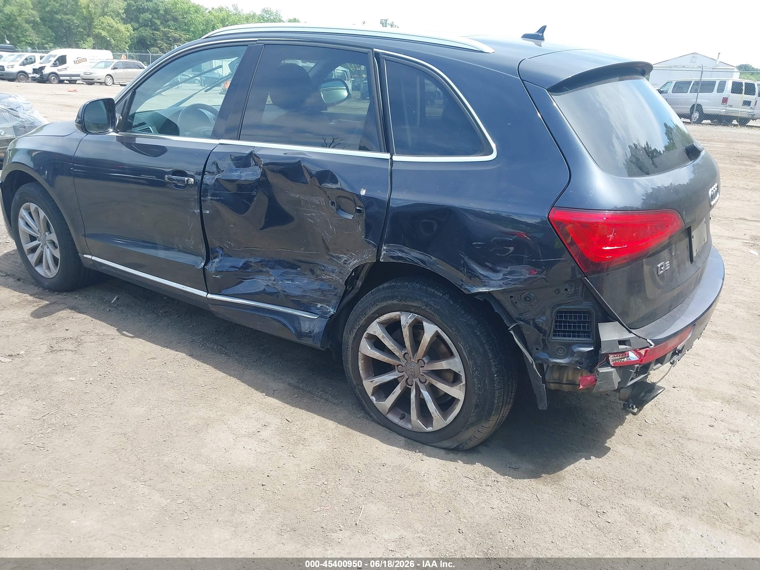 2014 Audi Q5 2.0t Premium Black vin: WA1LFAFP4EA028790