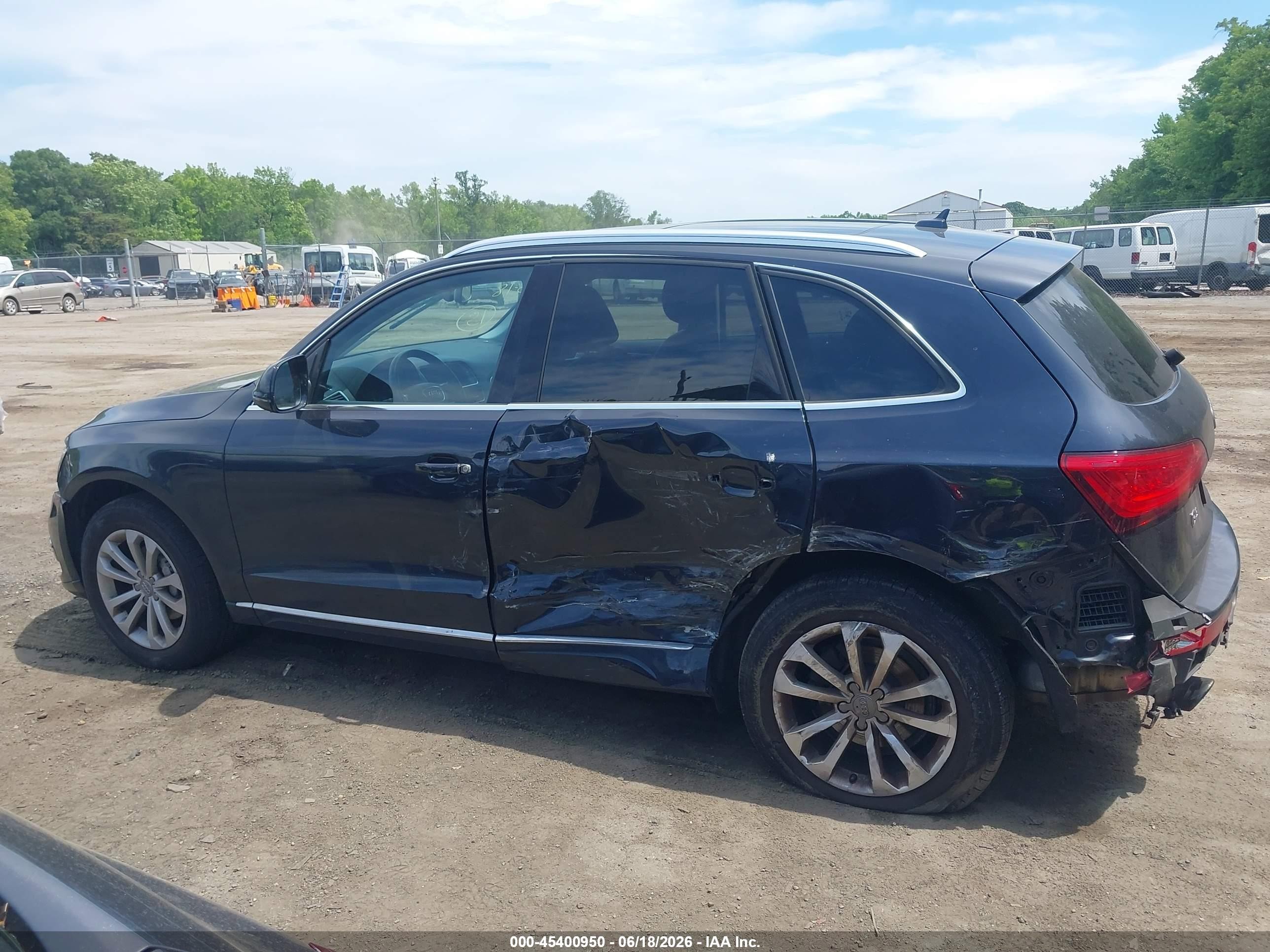 2014 Audi Q5 2.0t Premium Black vin: WA1LFAFP4EA028790