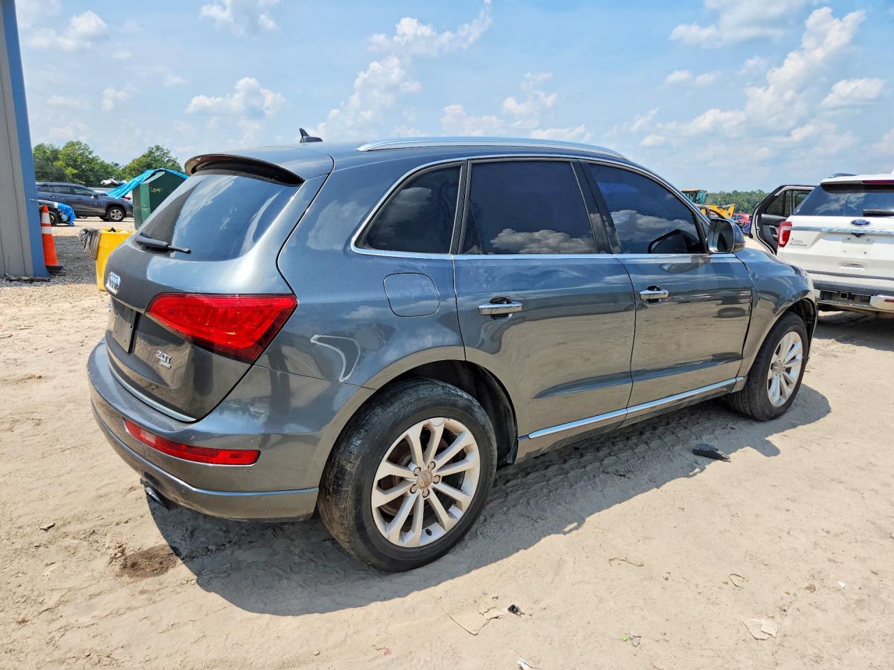 2015 Audi Q5 Premium Plus Gray vin: WA1LFAFP4FA010808