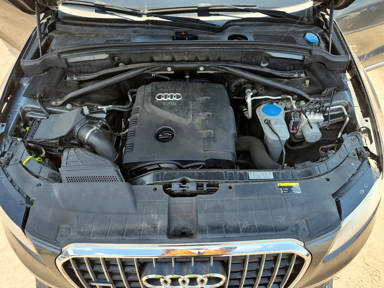 2015 Audi Q5 Premium Plus Gray vin: WA1LFAFP4FA010808
