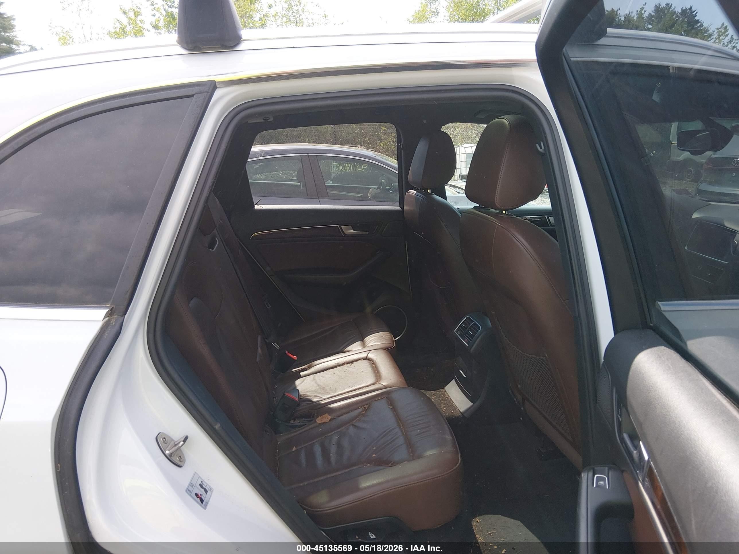 2015 Audi Q5 Premium Plus White vin: WA1LFAFP4FA036373