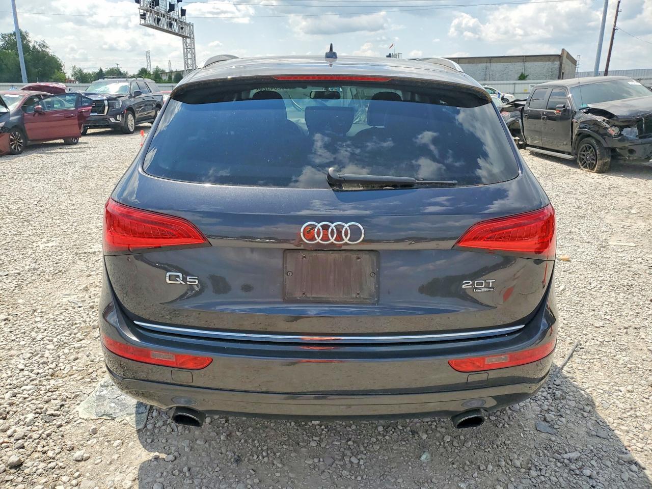 2015 Audi Q5 Premium Plus Gray vin: WA1LFAFP4FA057420