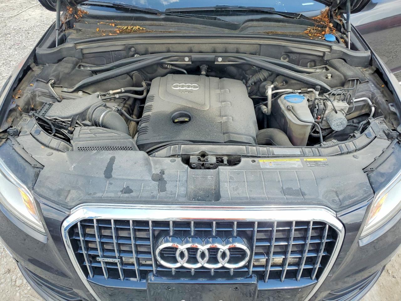 2015 Audi Q5 Premium Plus Gray vin: WA1LFAFP4FA057420