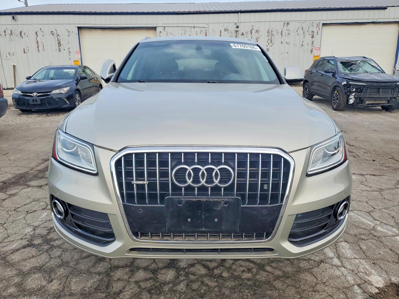 2015 Audi Q5 Premium Plus Серебряный vin: WA1LFAFP4FA108818